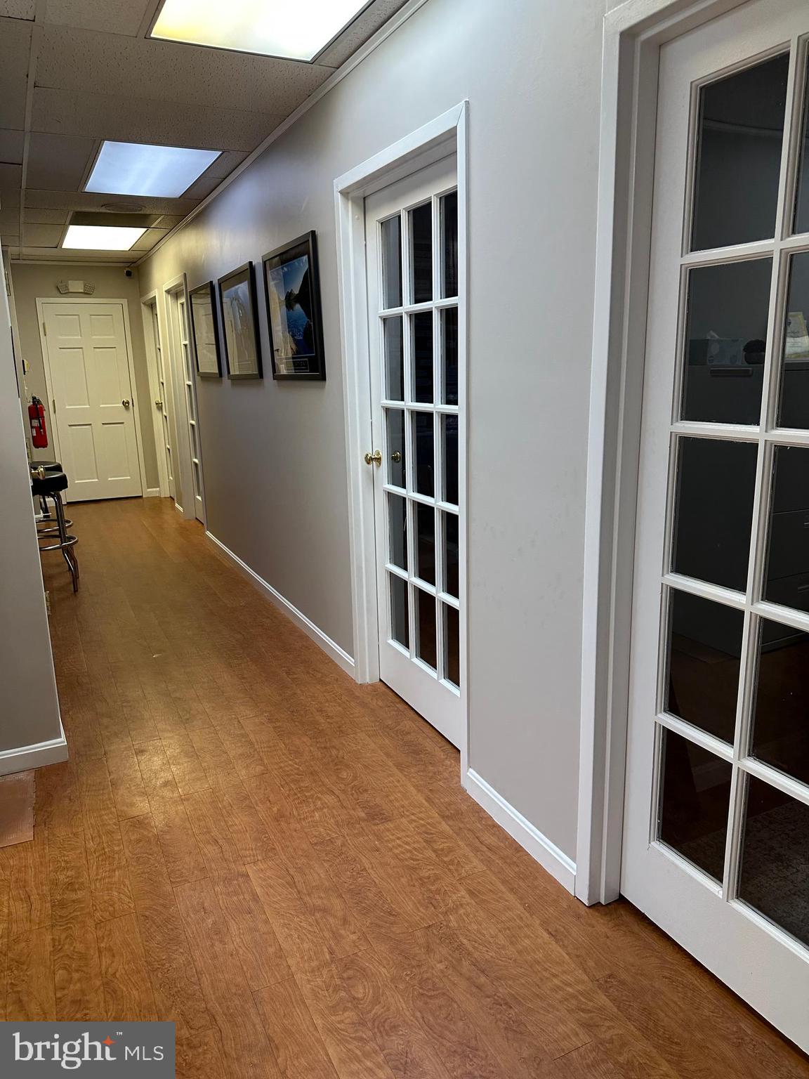 LAKE RIDGE EXECUTIVE PARK - Commercial Sale
