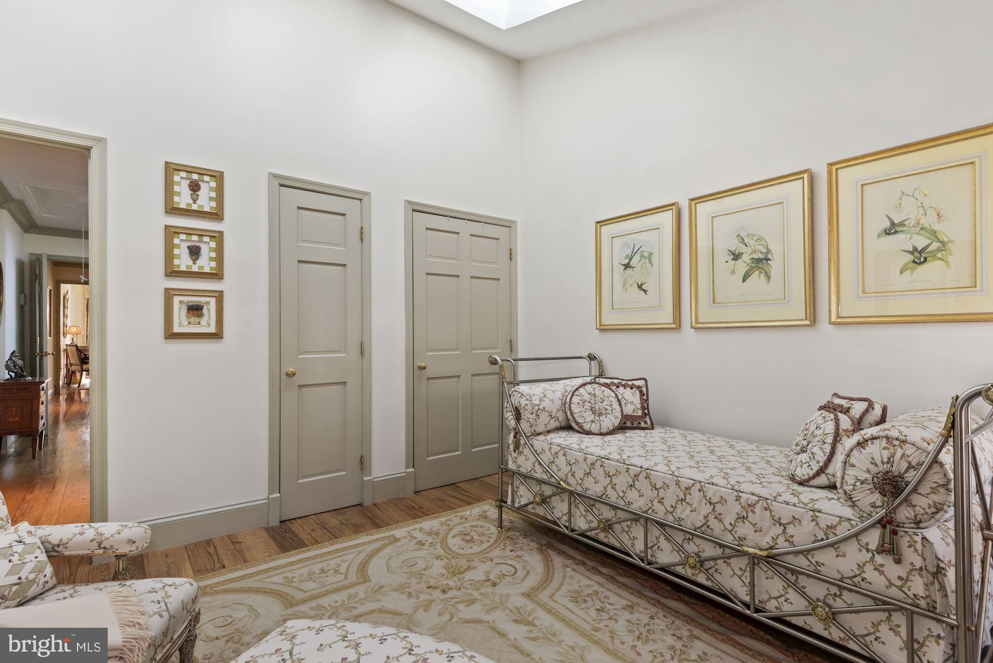 OLD TOWN - Residential