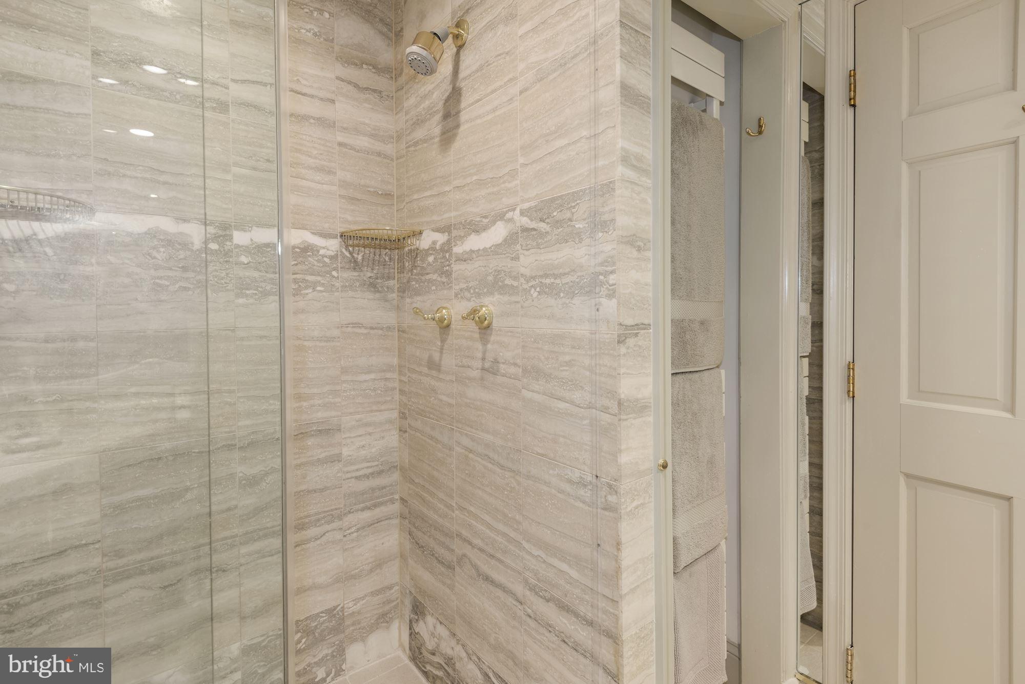 OLD TOWN - Residential