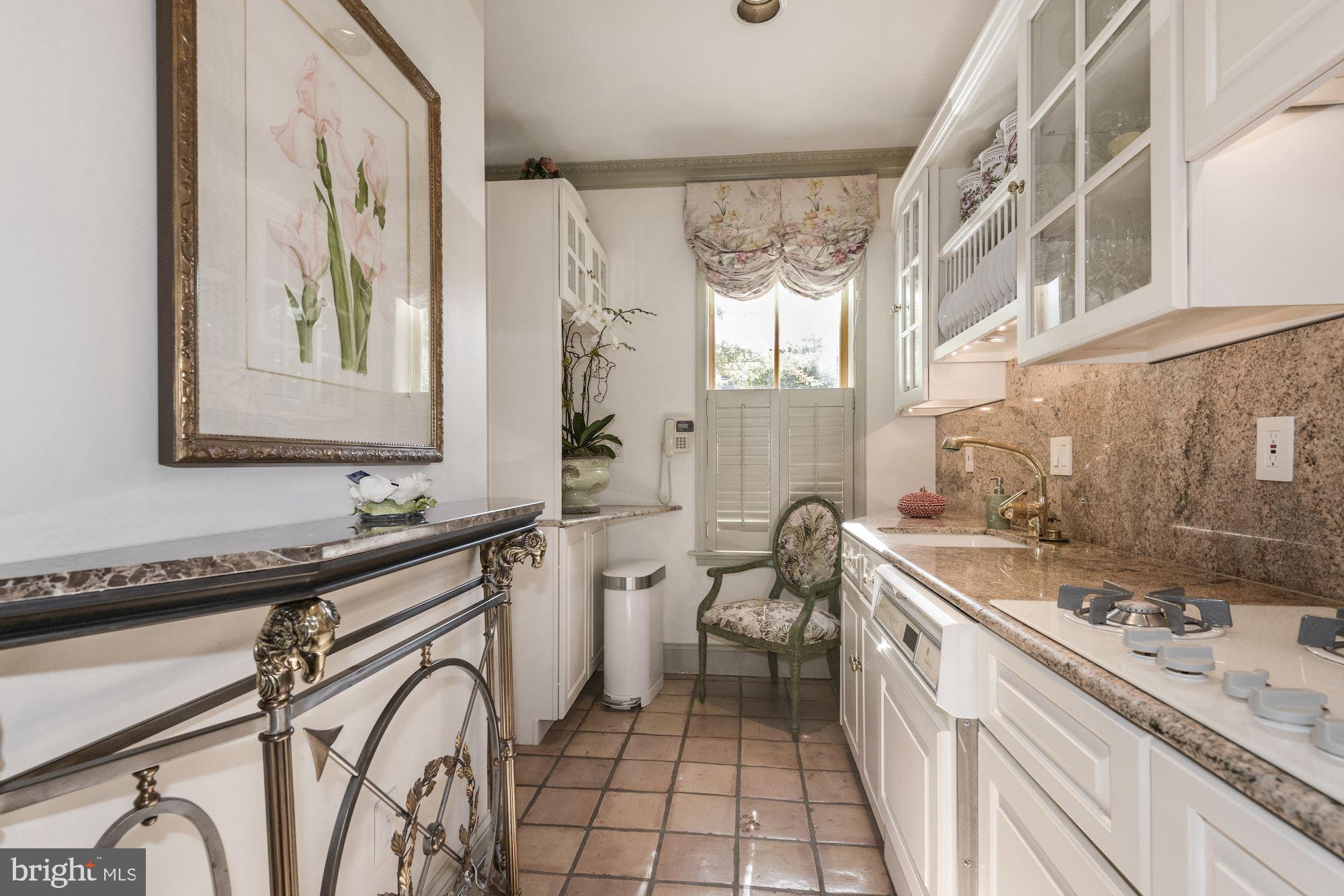 OLD TOWN - Residential