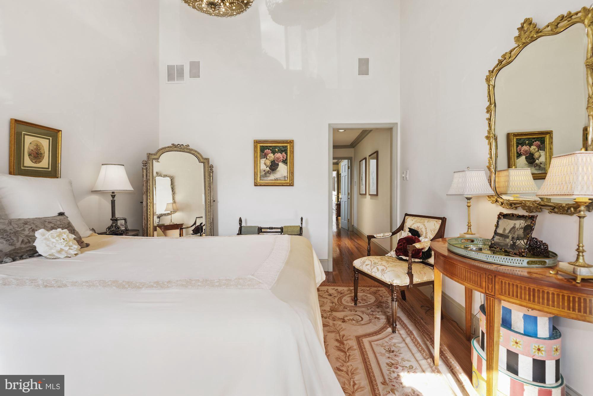 OLD TOWN - Residential