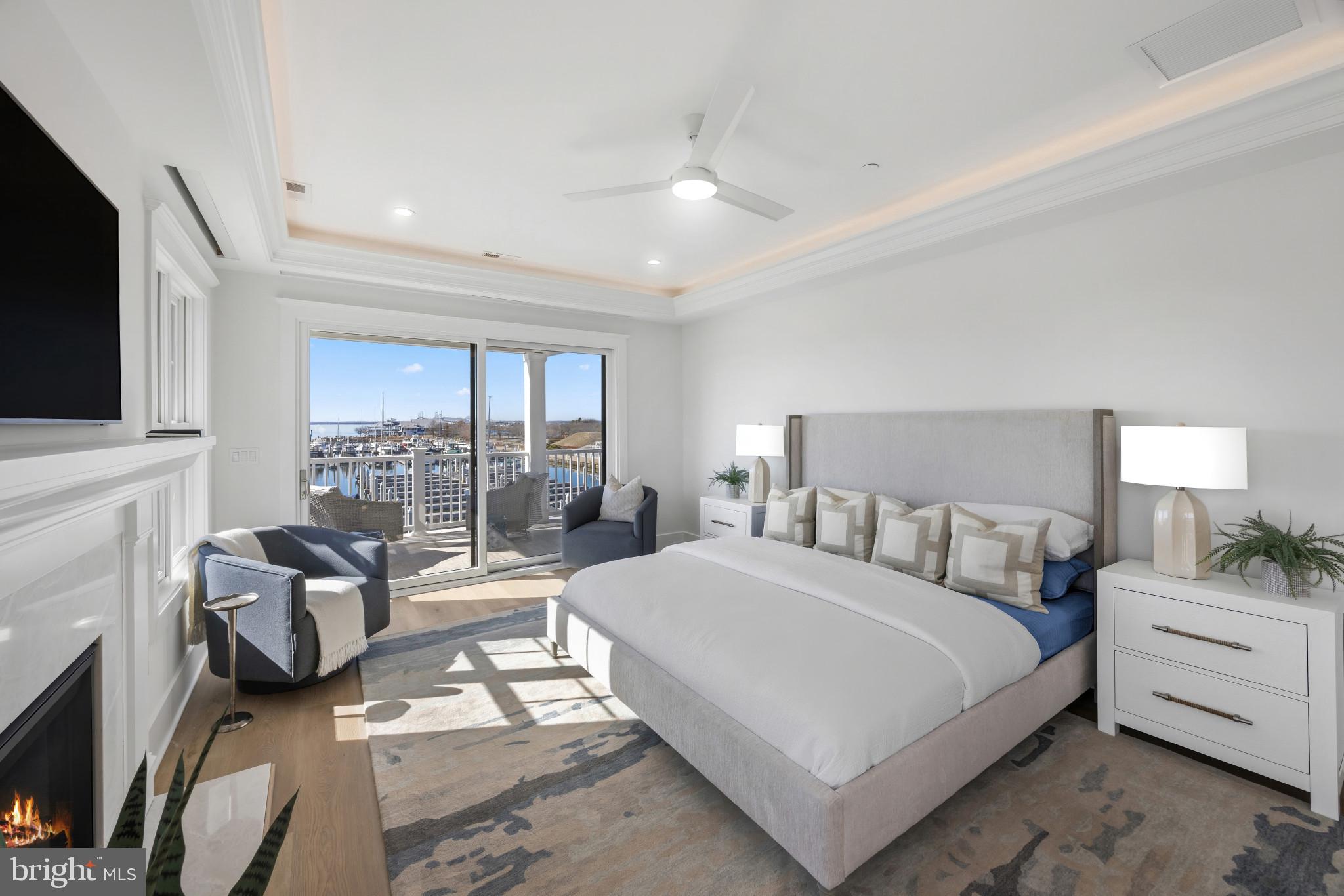 BAY BRIDGE MARINA - Residential