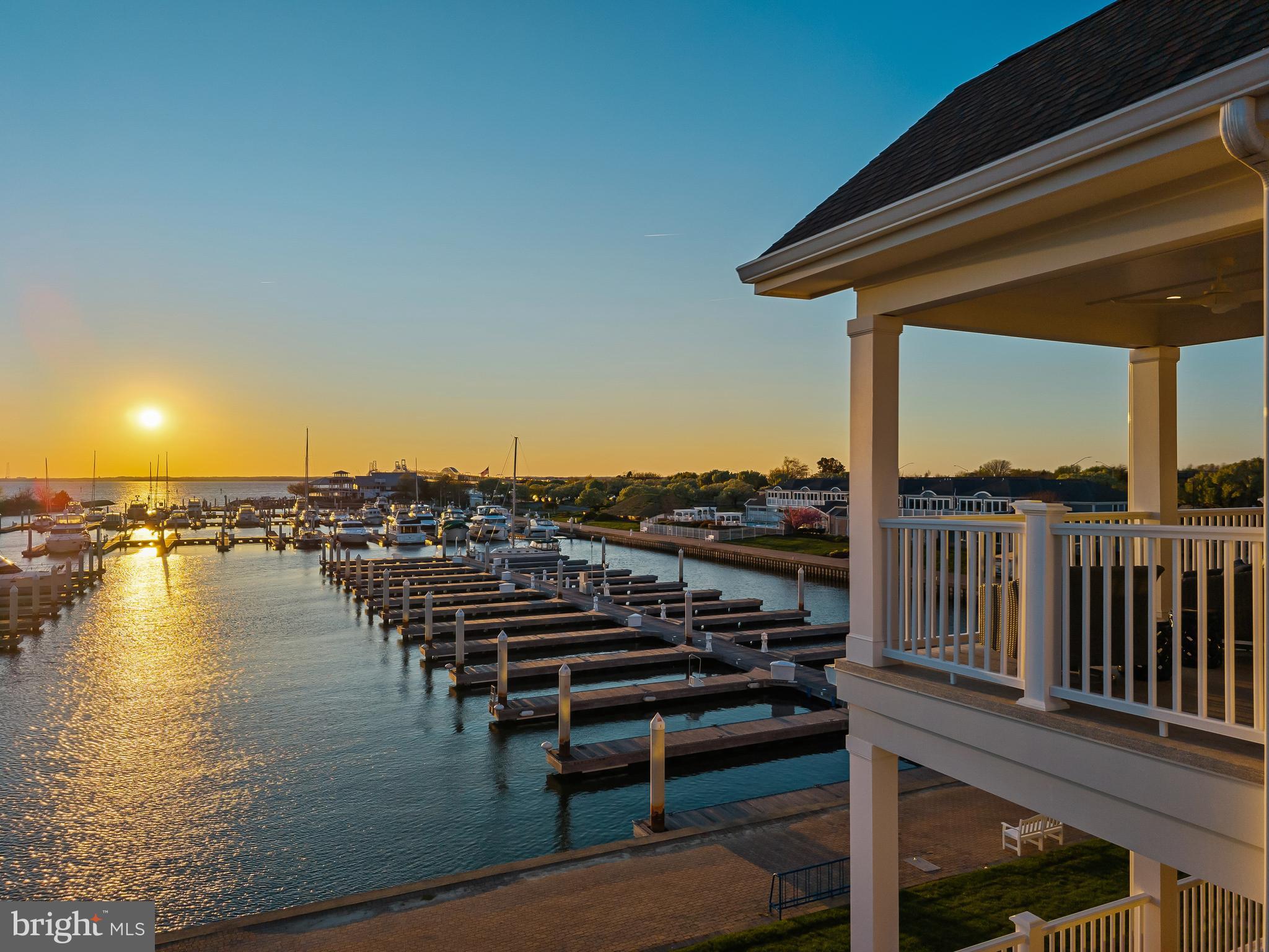 BAY BRIDGE MARINA - Residential