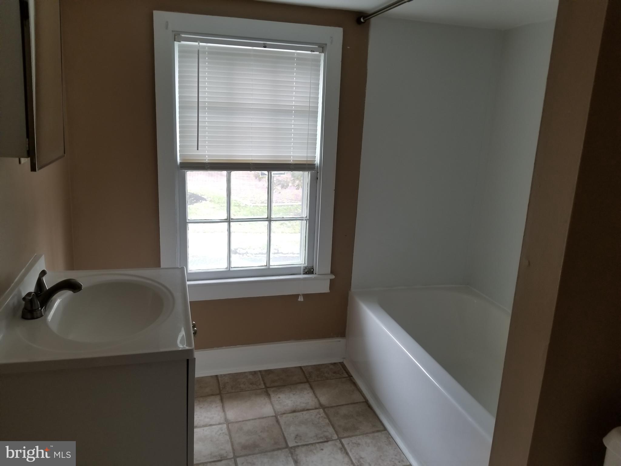 NONE DEV - Residential Lease