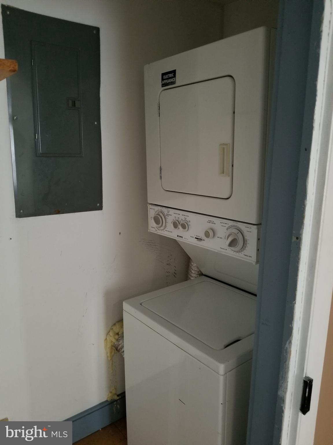 NONE DEV - Residential Lease