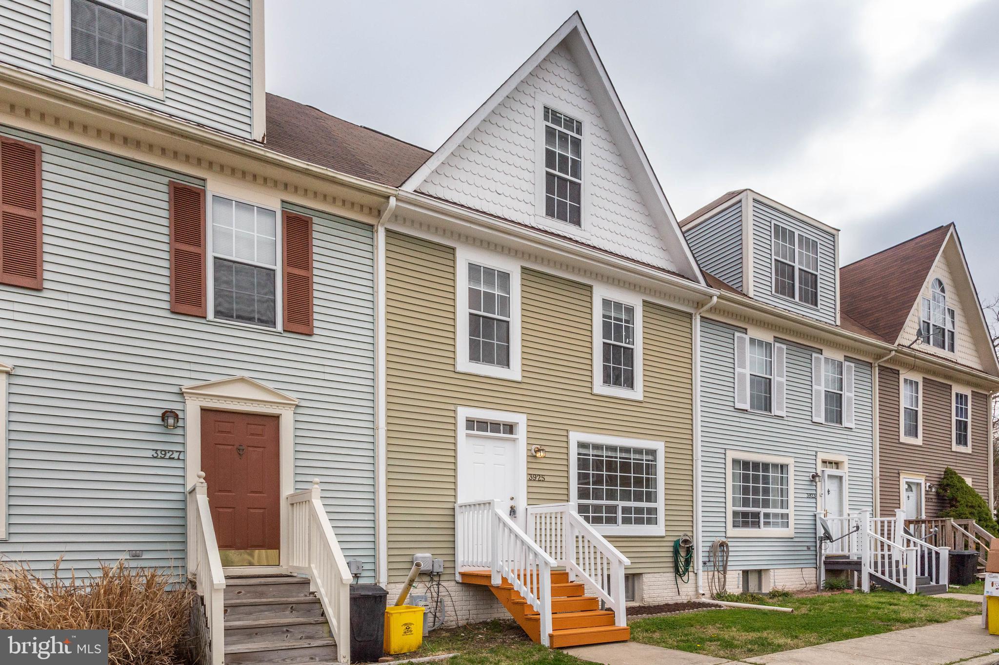 BURNT OAKS - Residential