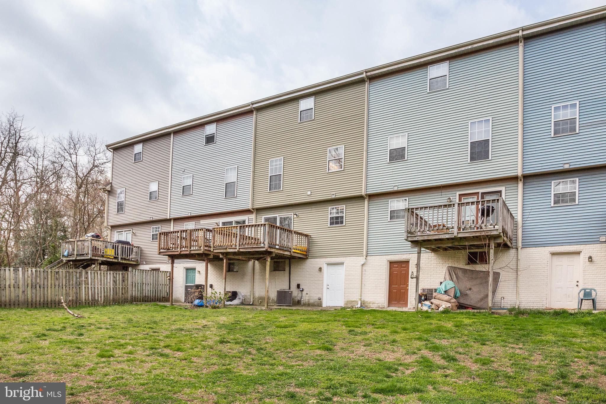 BURNT OAKS - Residential