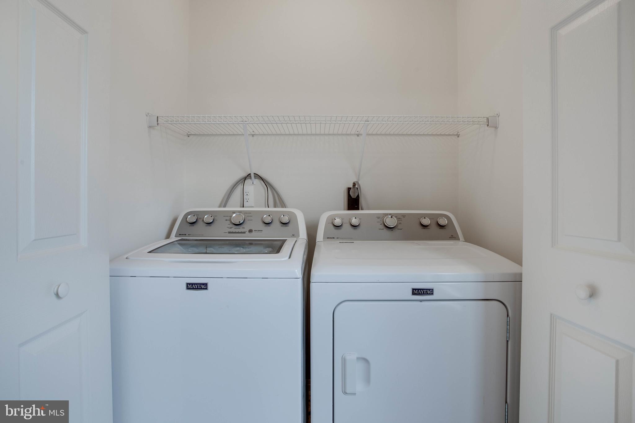 BURNT OAKS - Residential