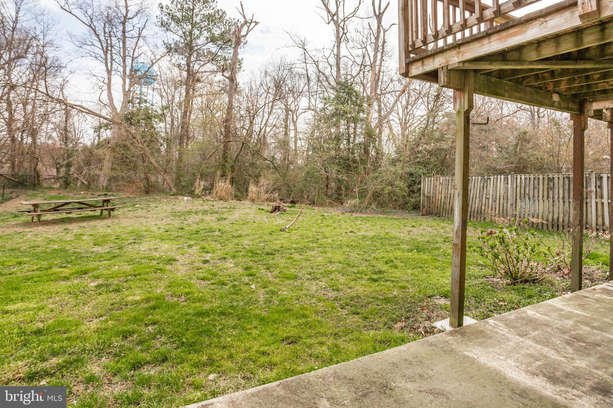 BURNT OAKS - Residential