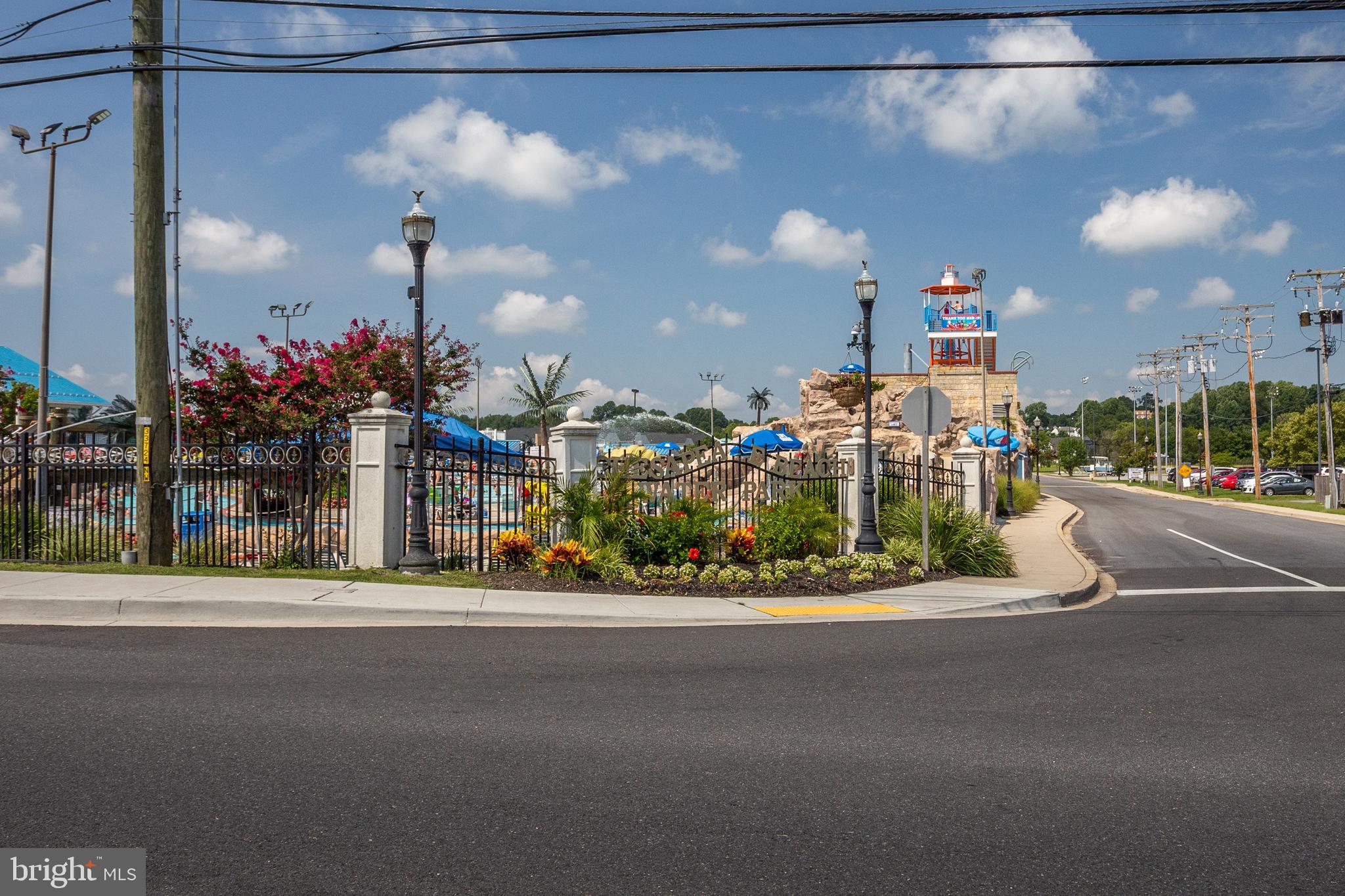 BURNT OAKS - Residential