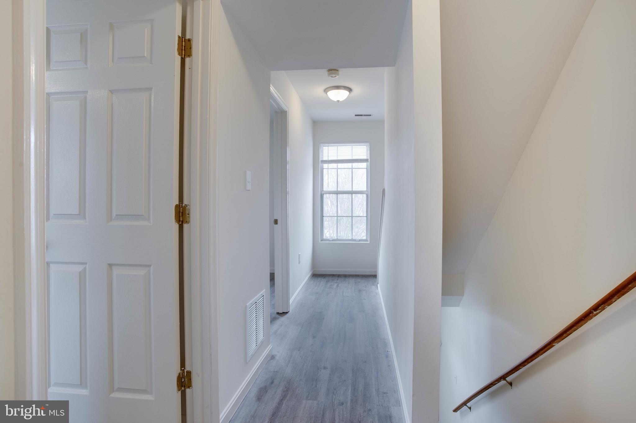 BURNT OAKS - Residential