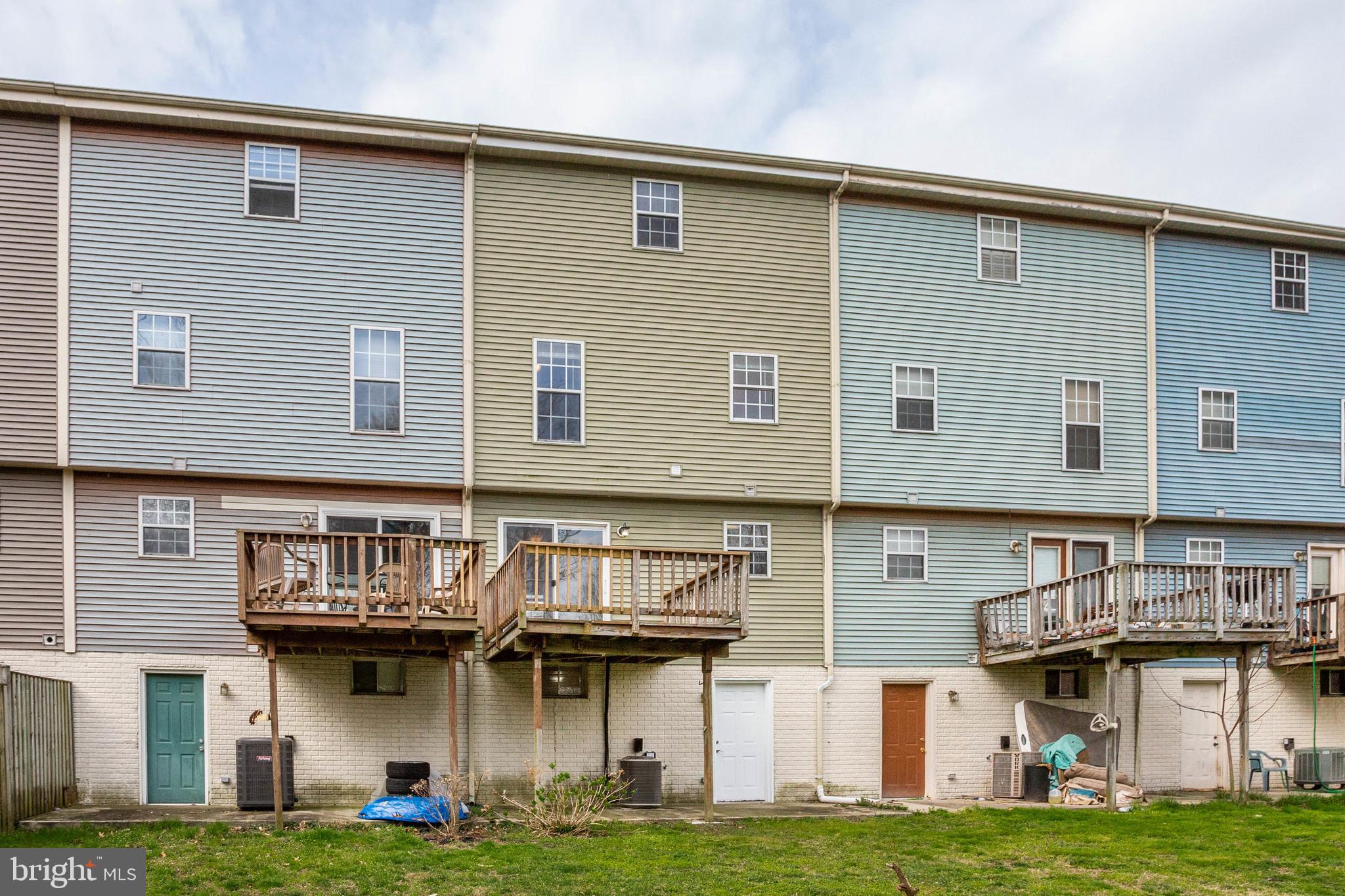 BURNT OAKS - Residential