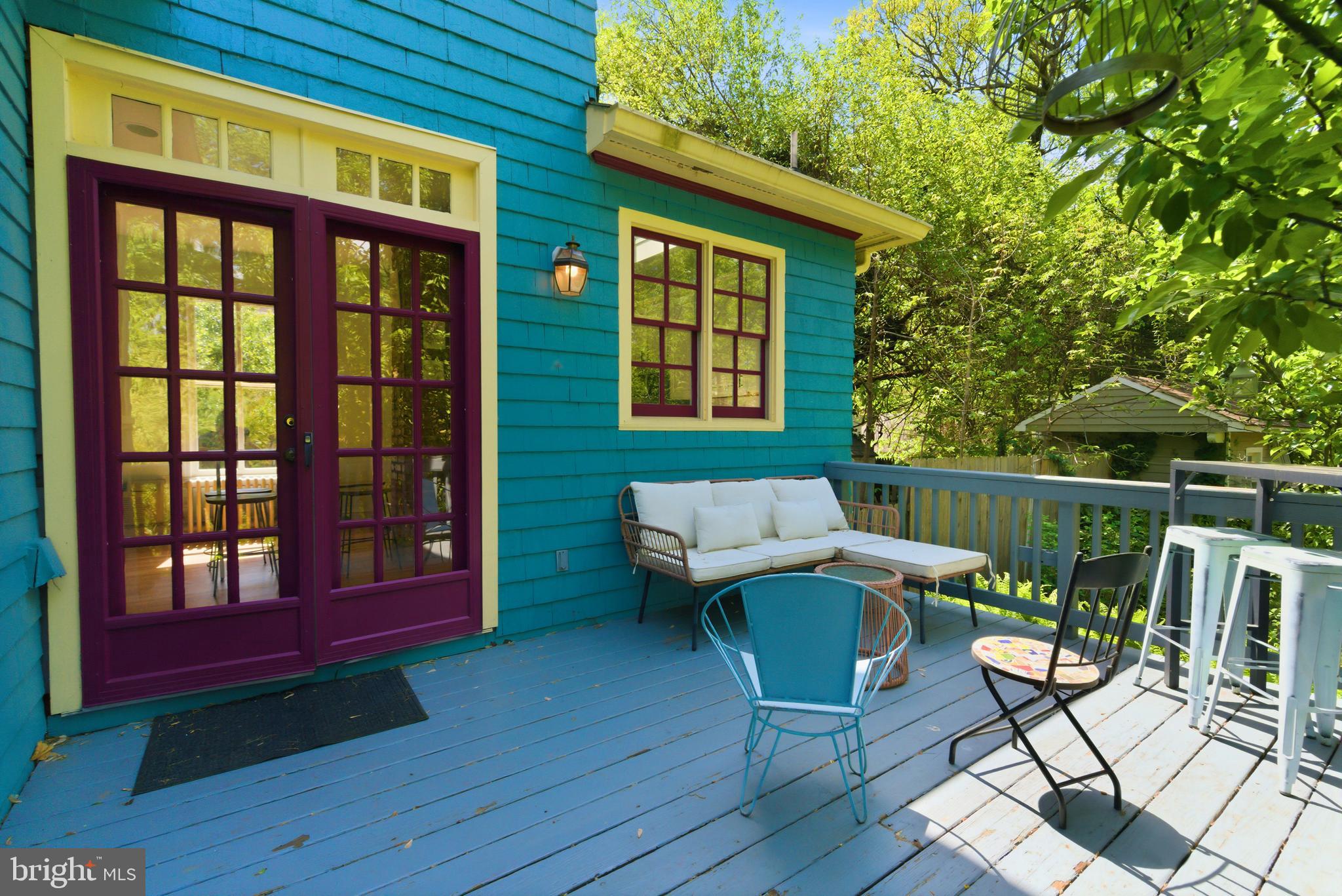 WOODSIDE PARK - Residential