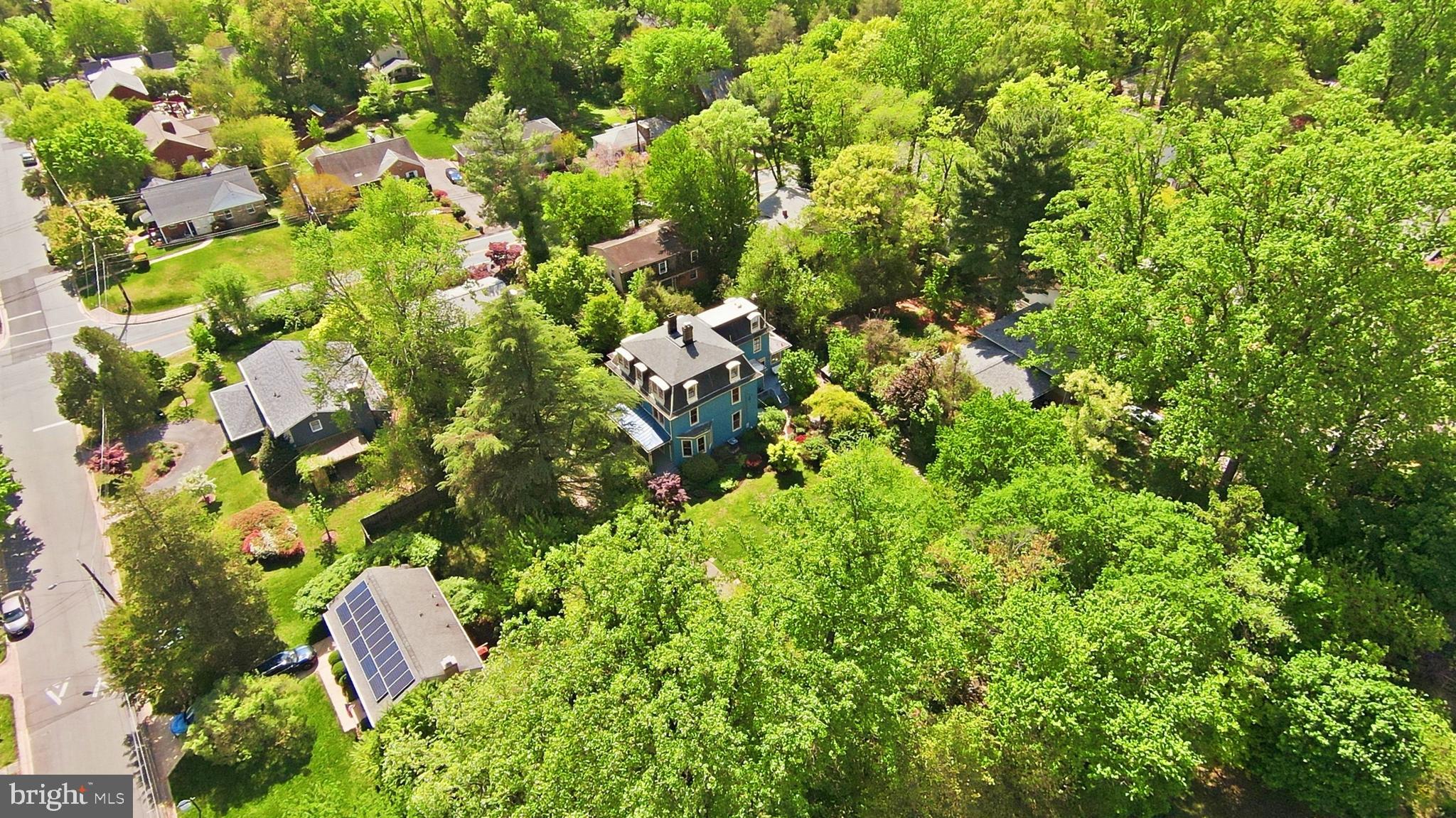 WOODSIDE PARK - Residential