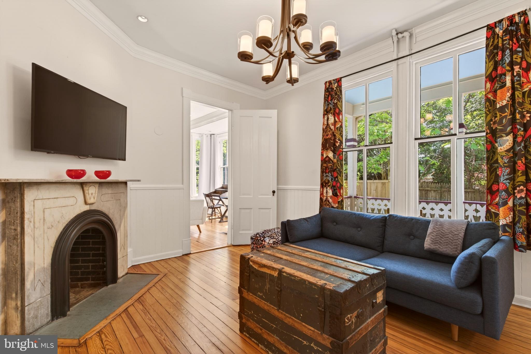 WOODSIDE PARK - Residential