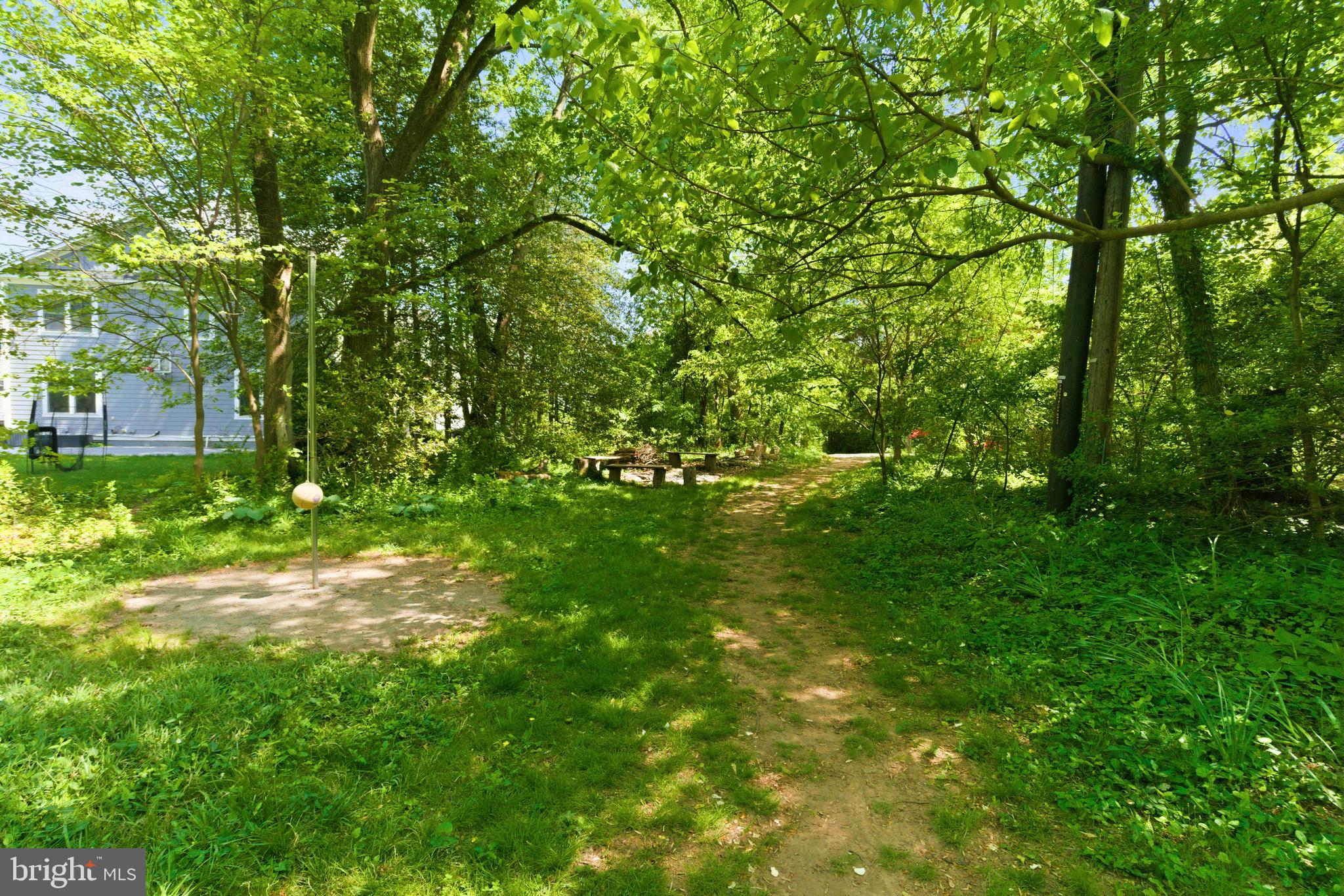WOODSIDE PARK - Residential
