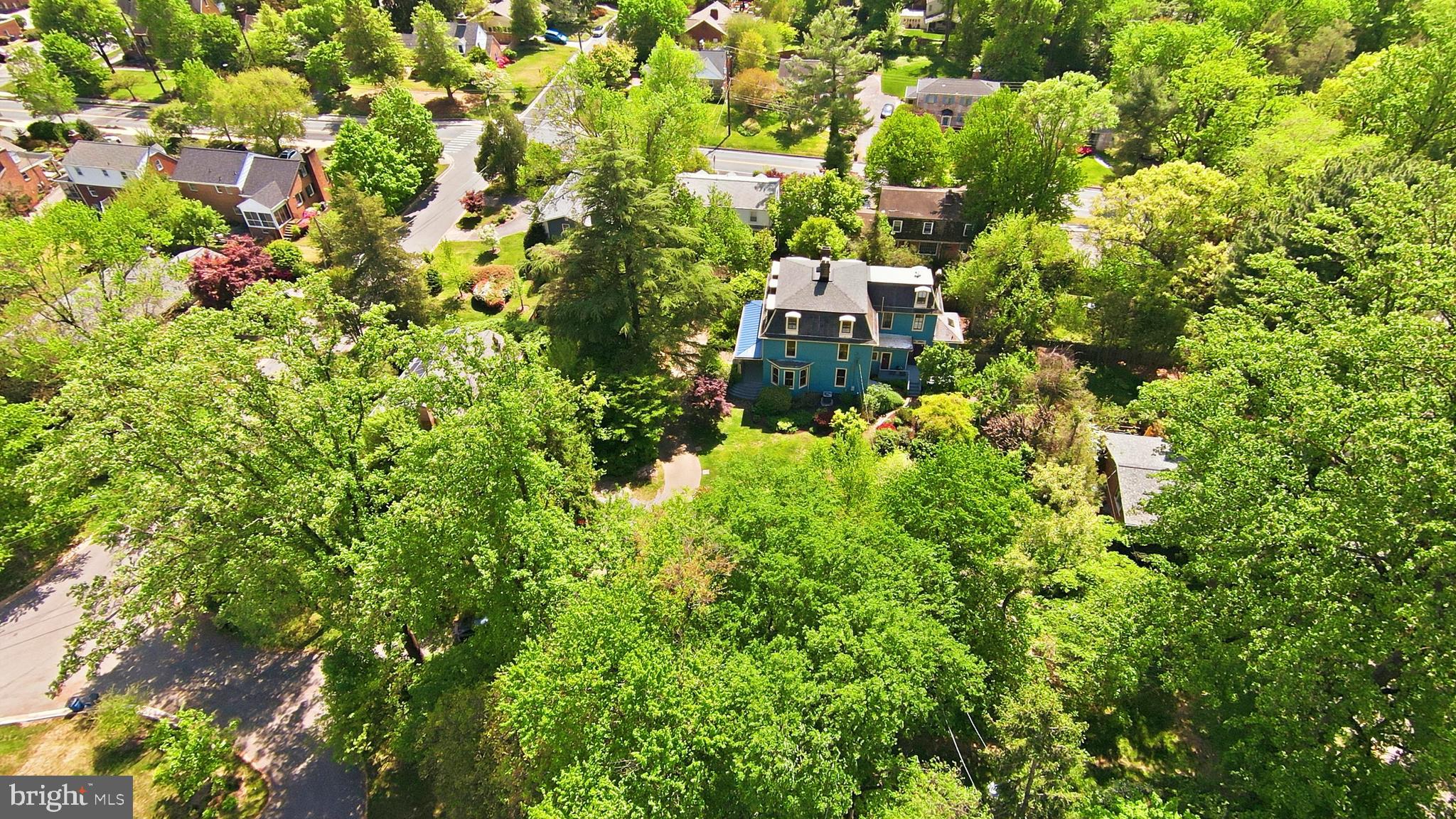 WOODSIDE PARK - Residential