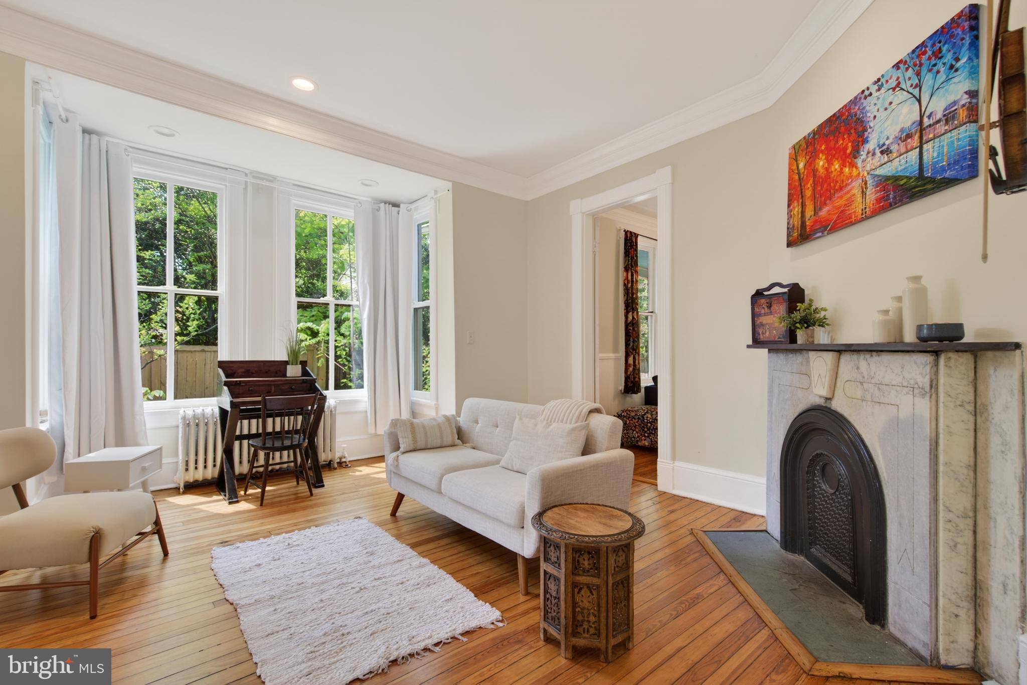 WOODSIDE PARK - Residential
