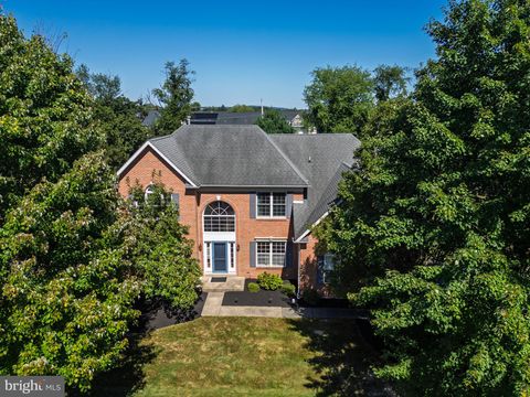19 CAMERON COURT EXTON PA 19341