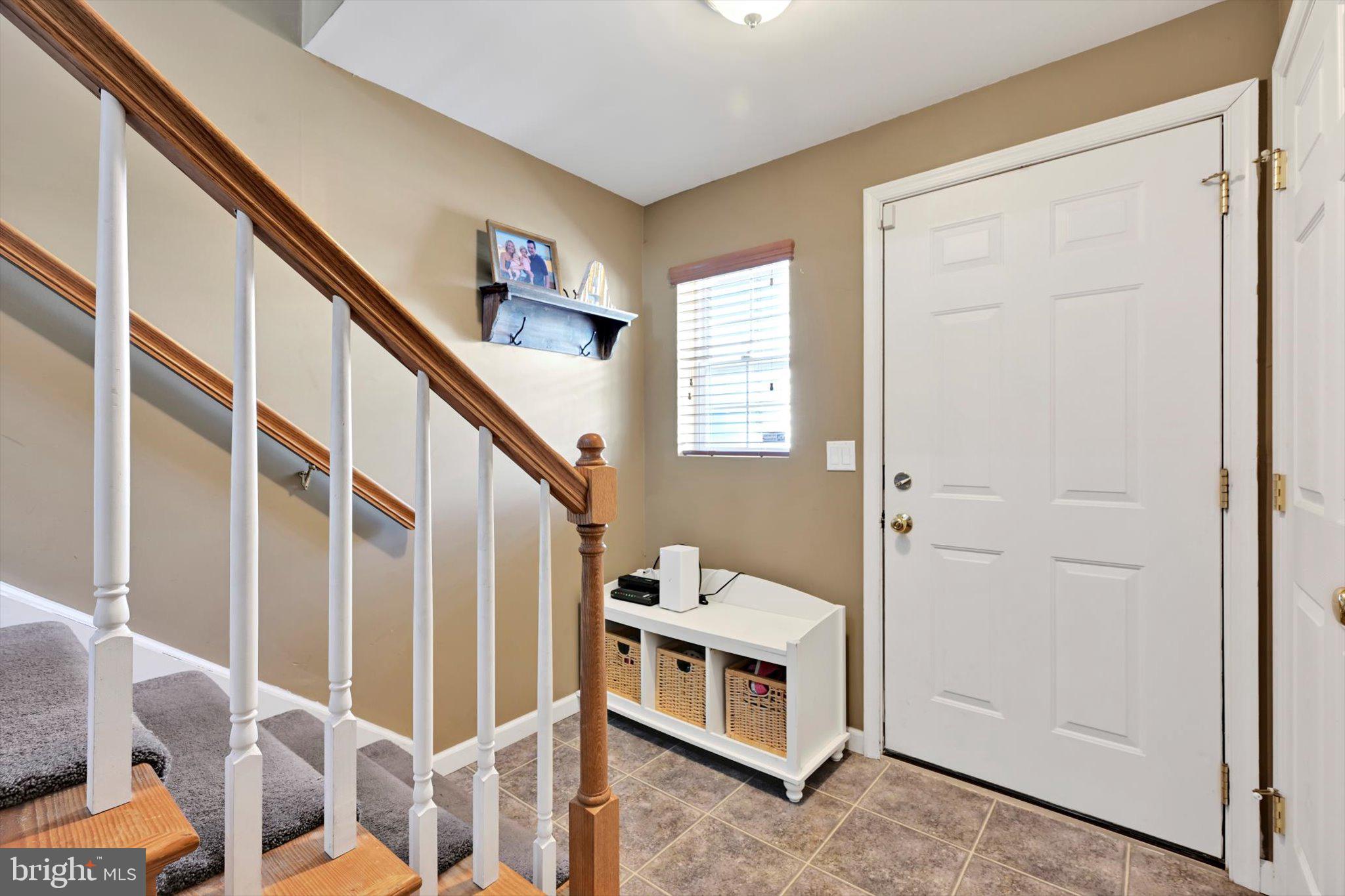 OAK HILLS - Residential