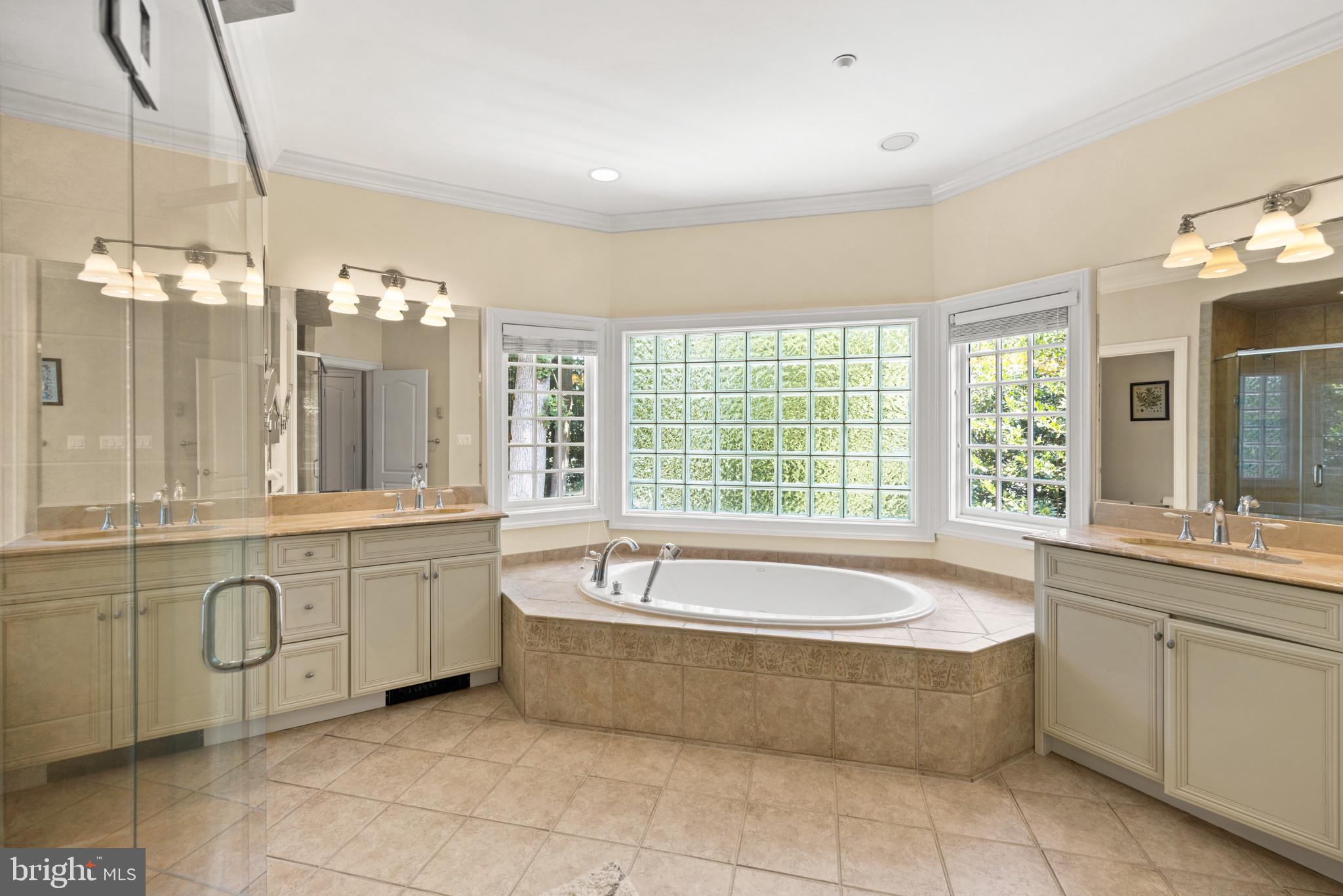 HARBOR VIEW - Residential