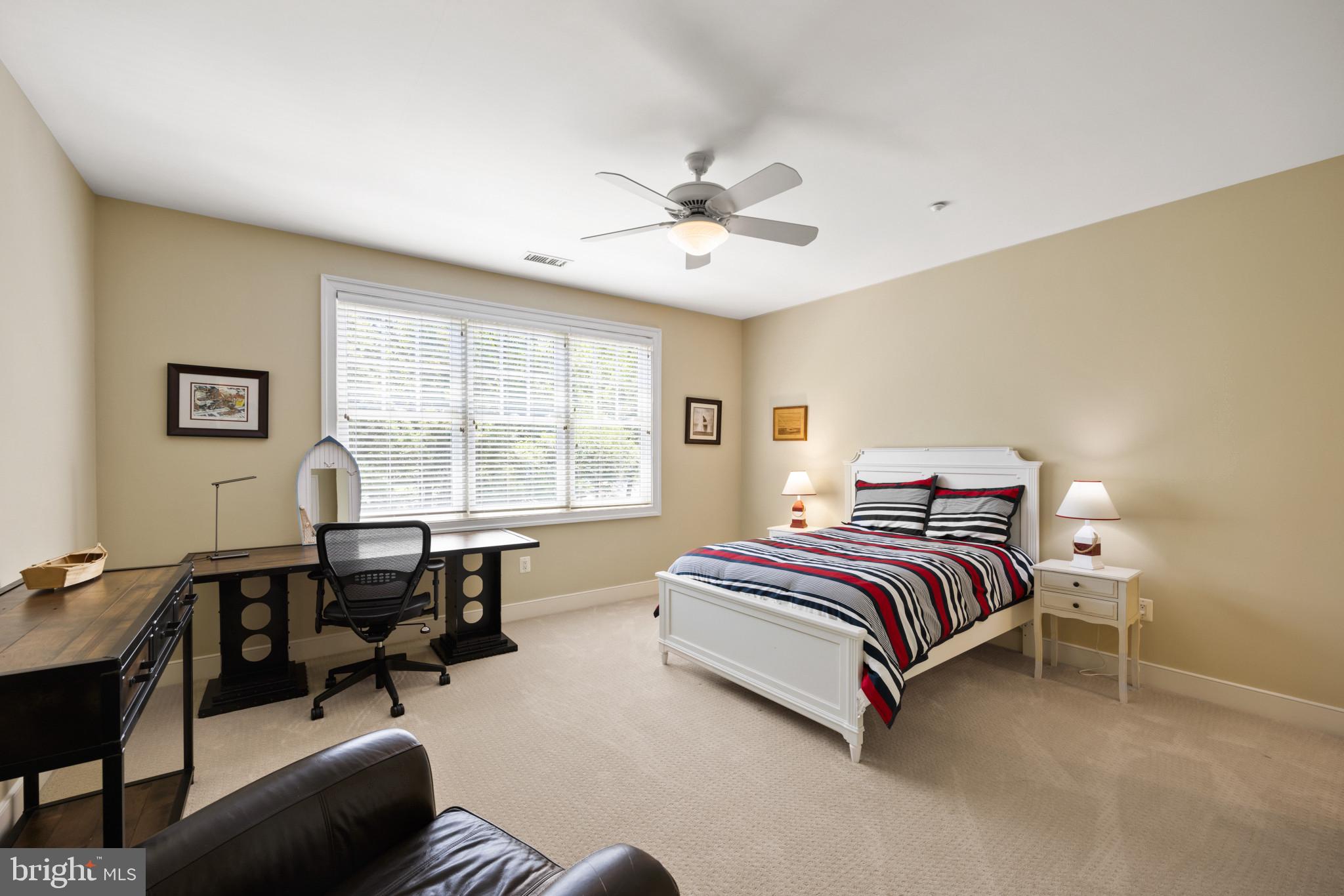 HARBOR VIEW - Residential