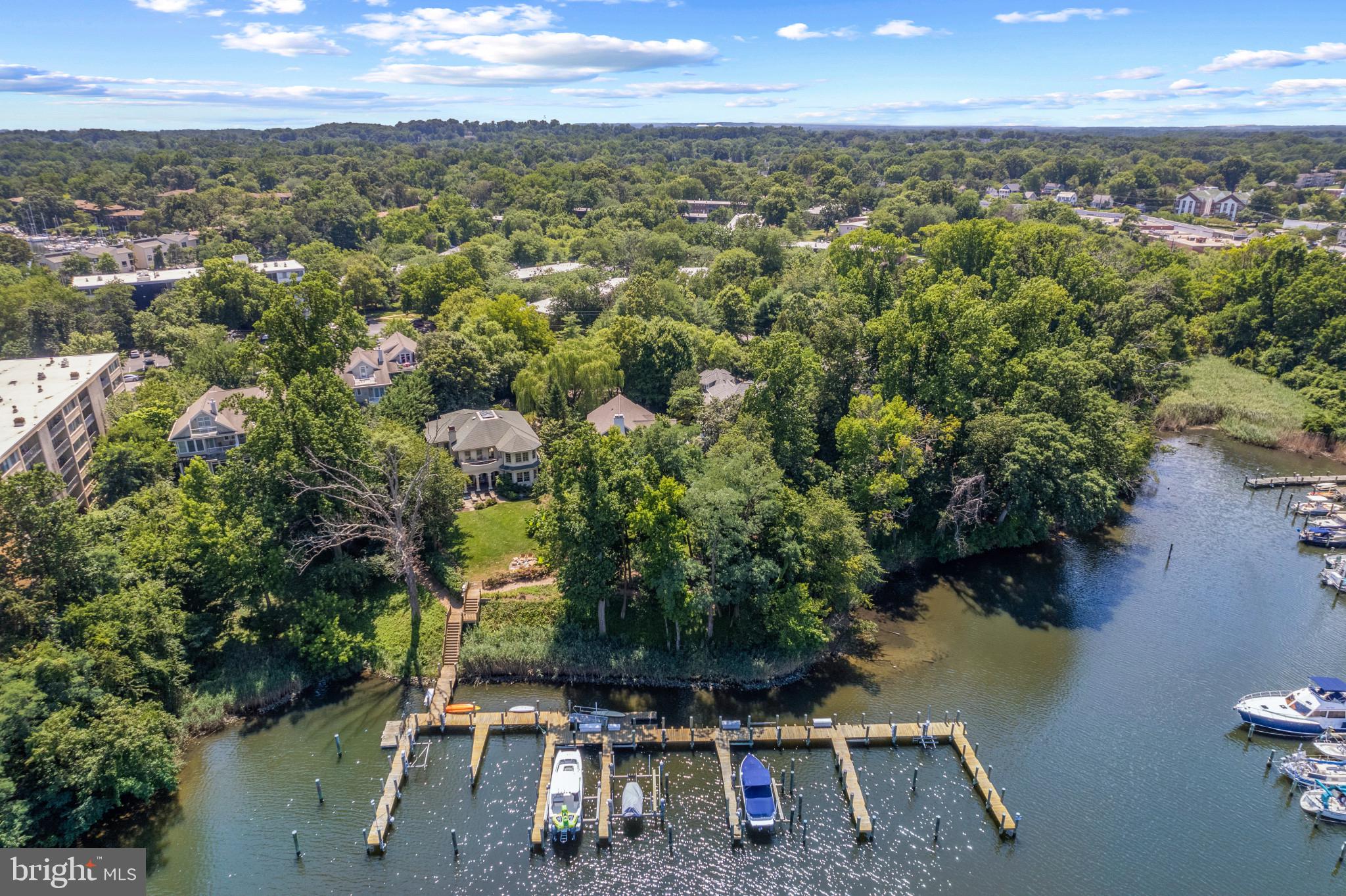HARBOR VIEW - Residential