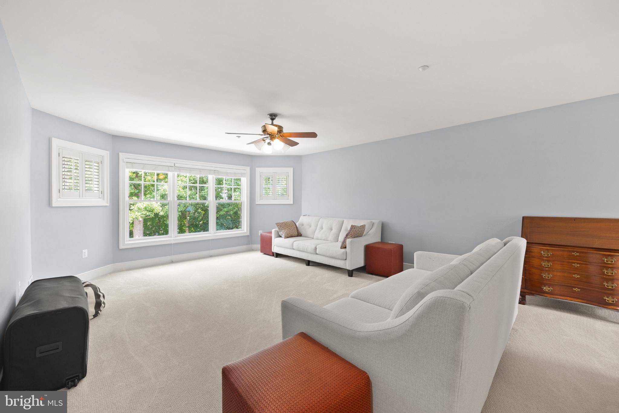 HARBOR VIEW - Residential