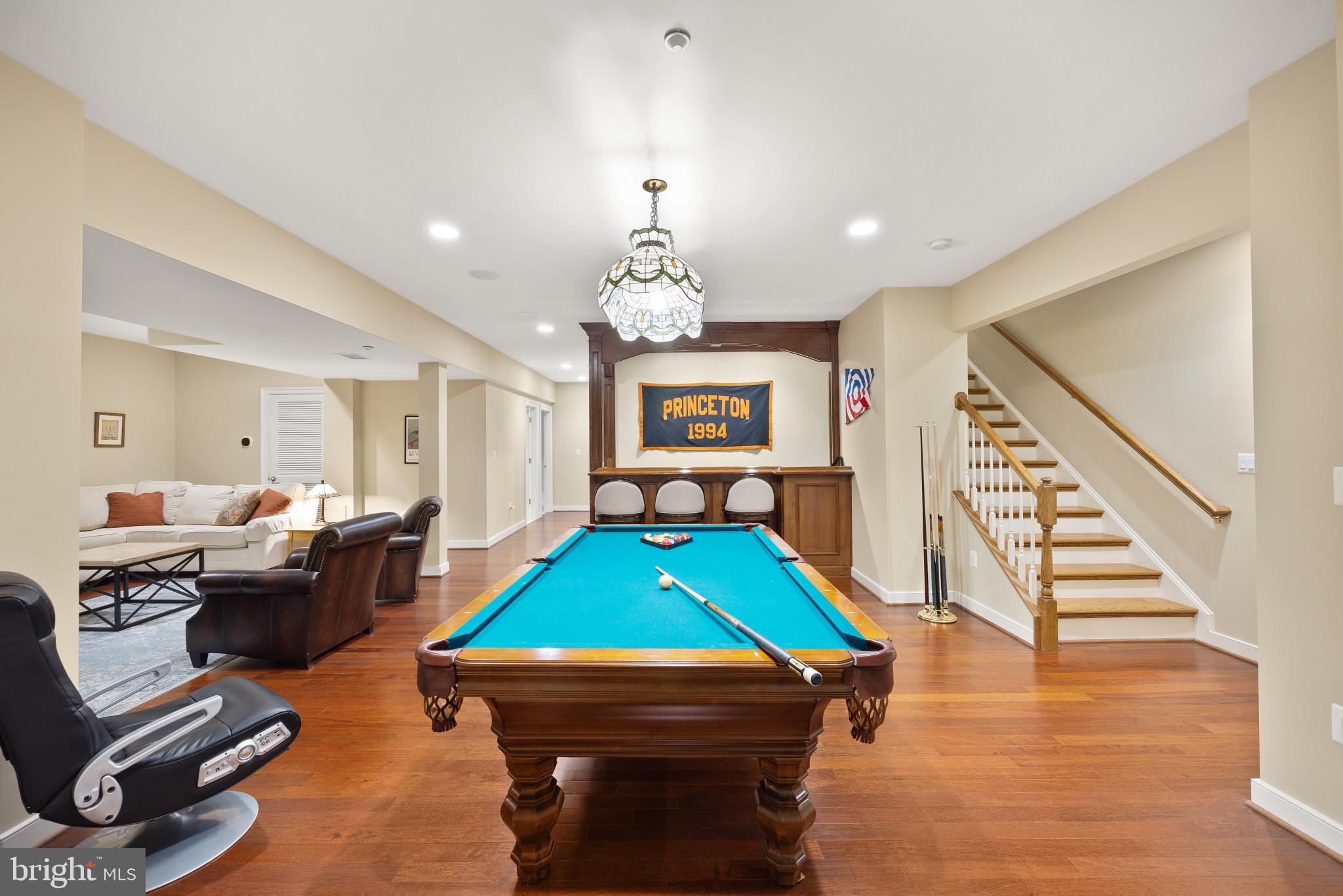 HARBOR VIEW - Residential