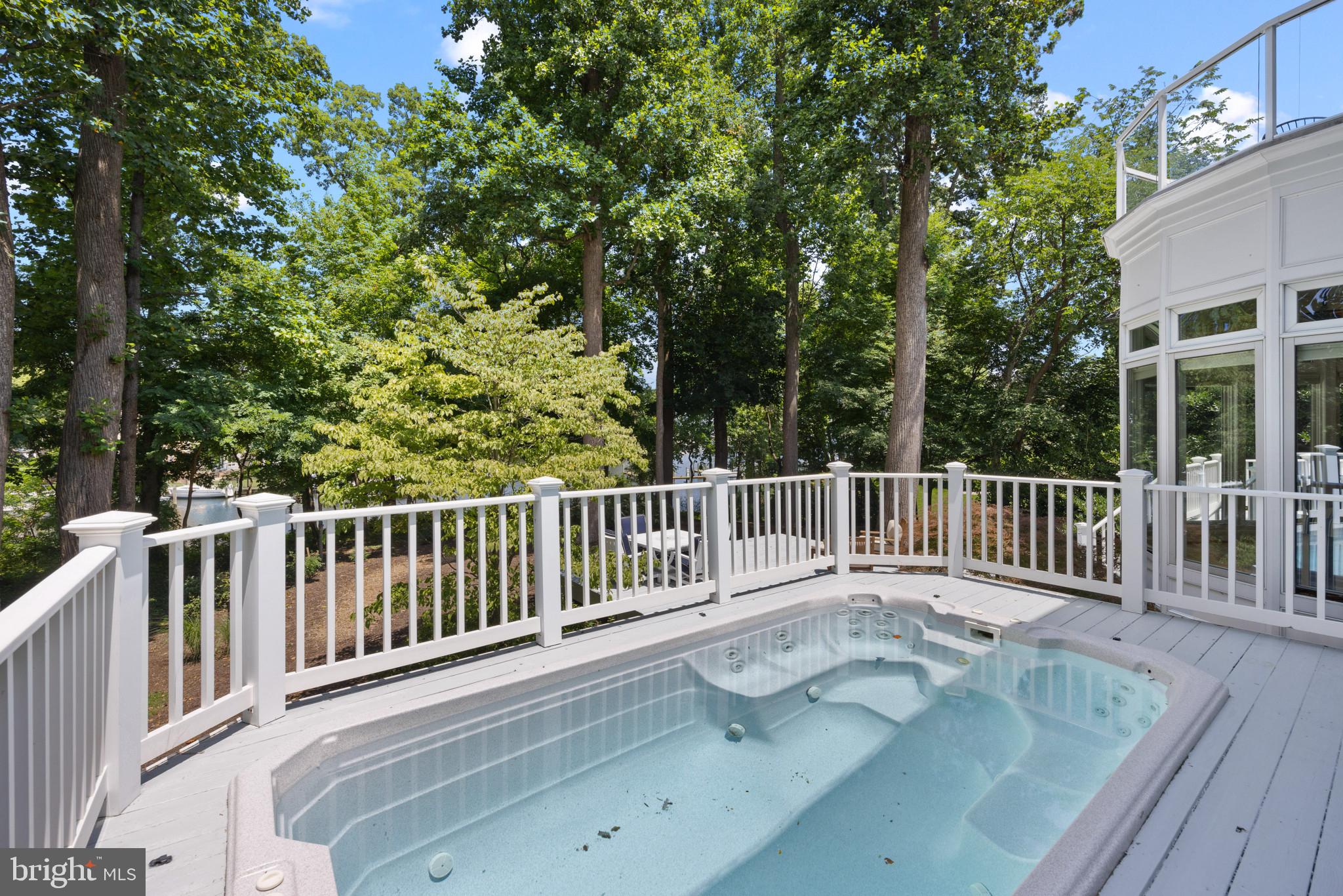 HARBOR VIEW - Residential