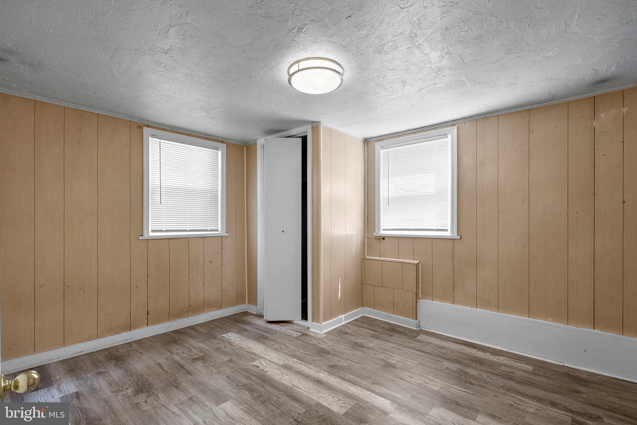 INDIAN SPRING VIEW - Residential Lease