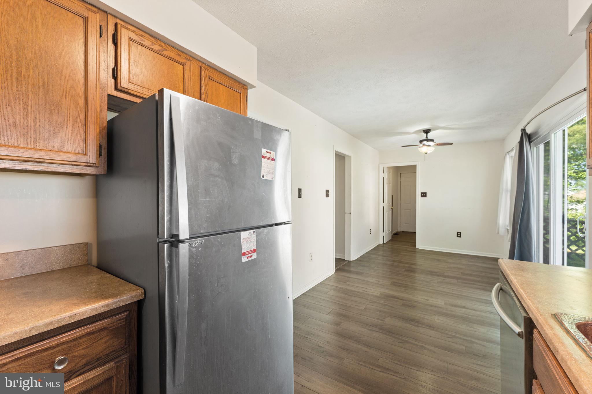 HIDDEN FIELDS - Residential