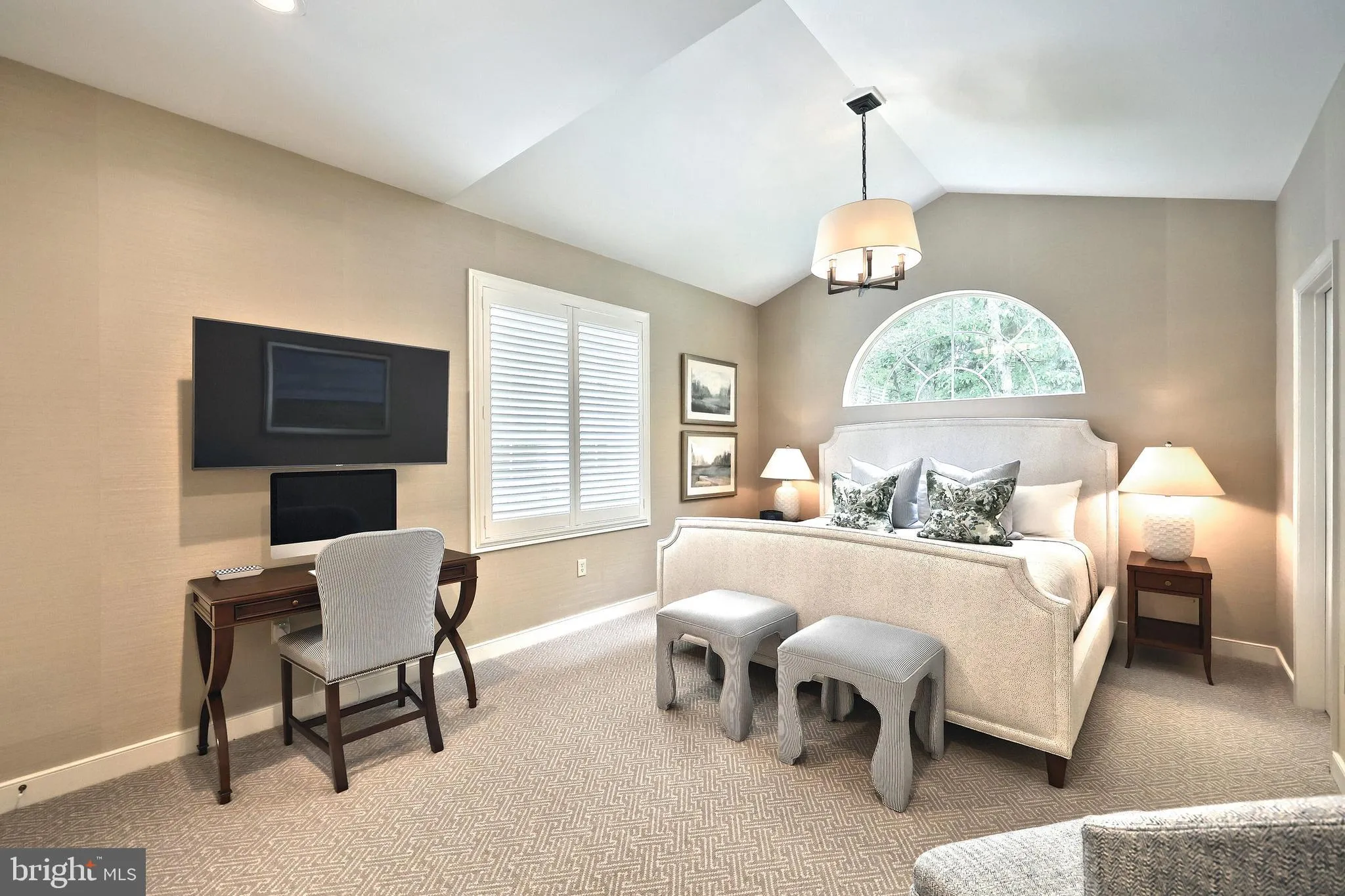 York, Pennsylvania 17403, United States, 3 Bedrooms Bedrooms, ,3 BathroomsBathrooms,Residential,Contingent,134014