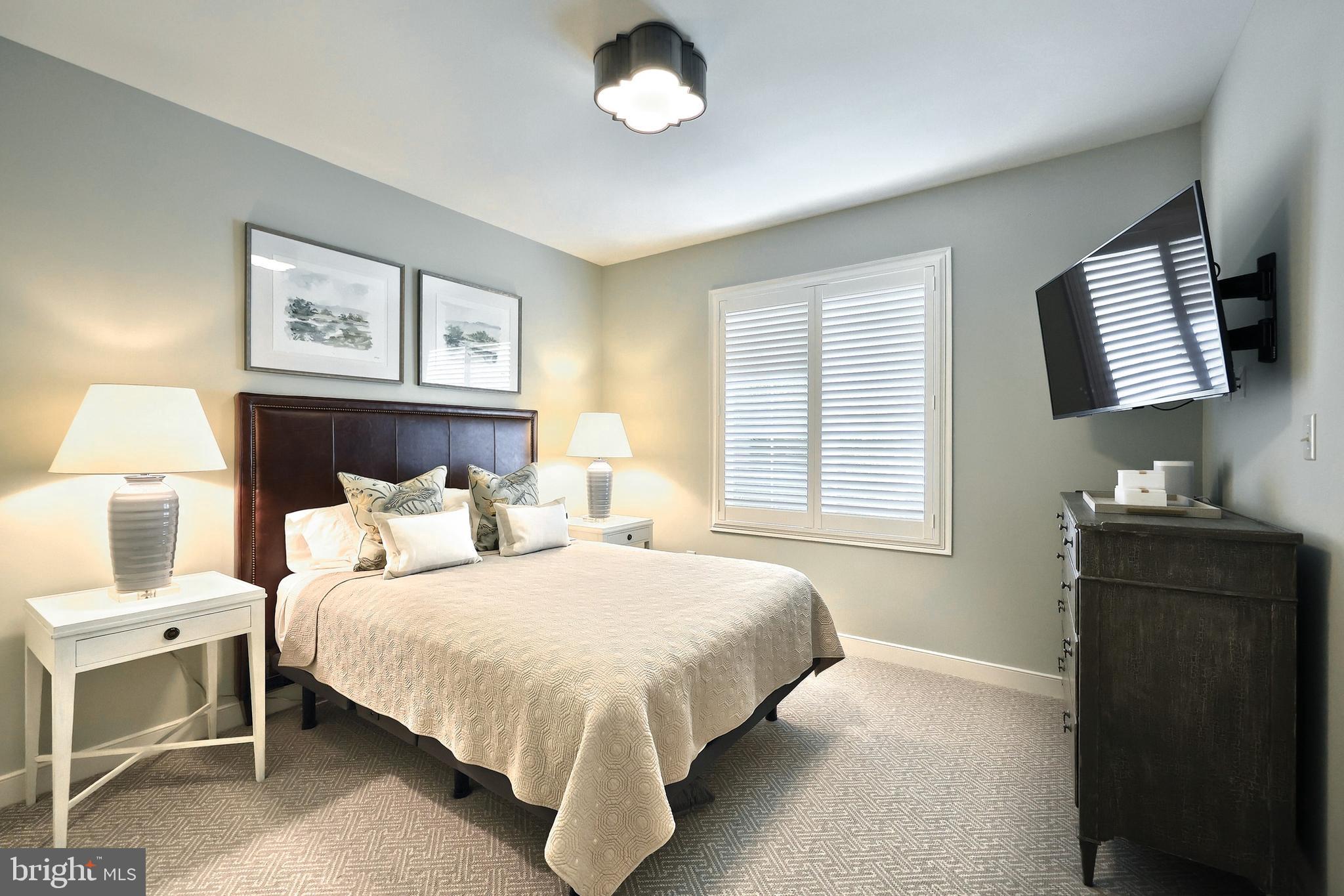 ROSENMILLER WOODS - Residential