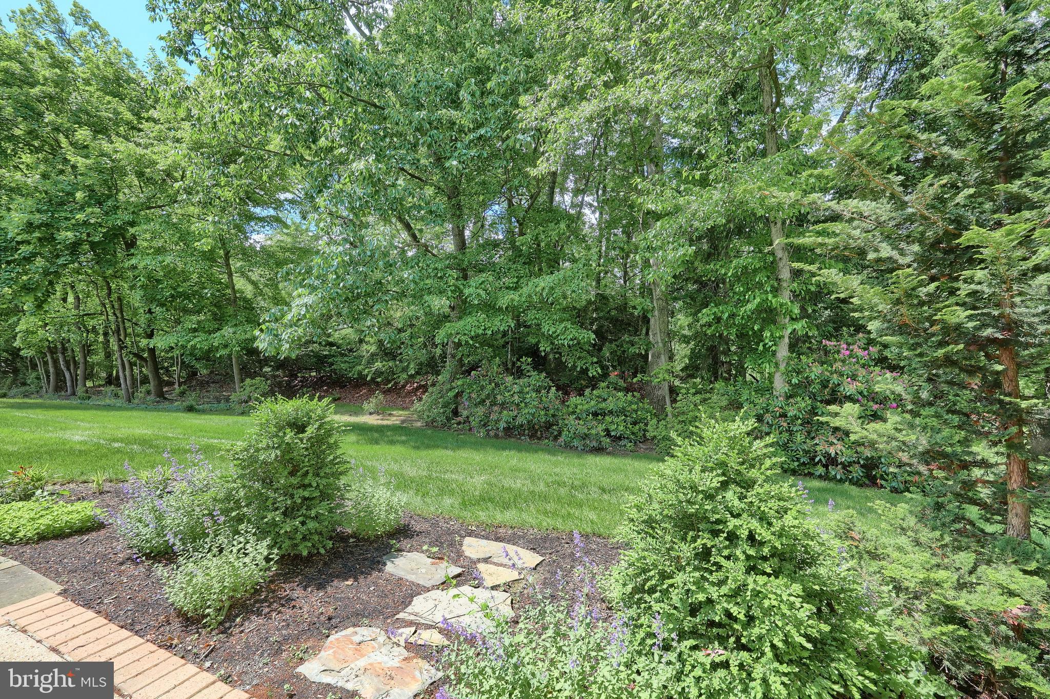 ROSENMILLER WOODS - Residential