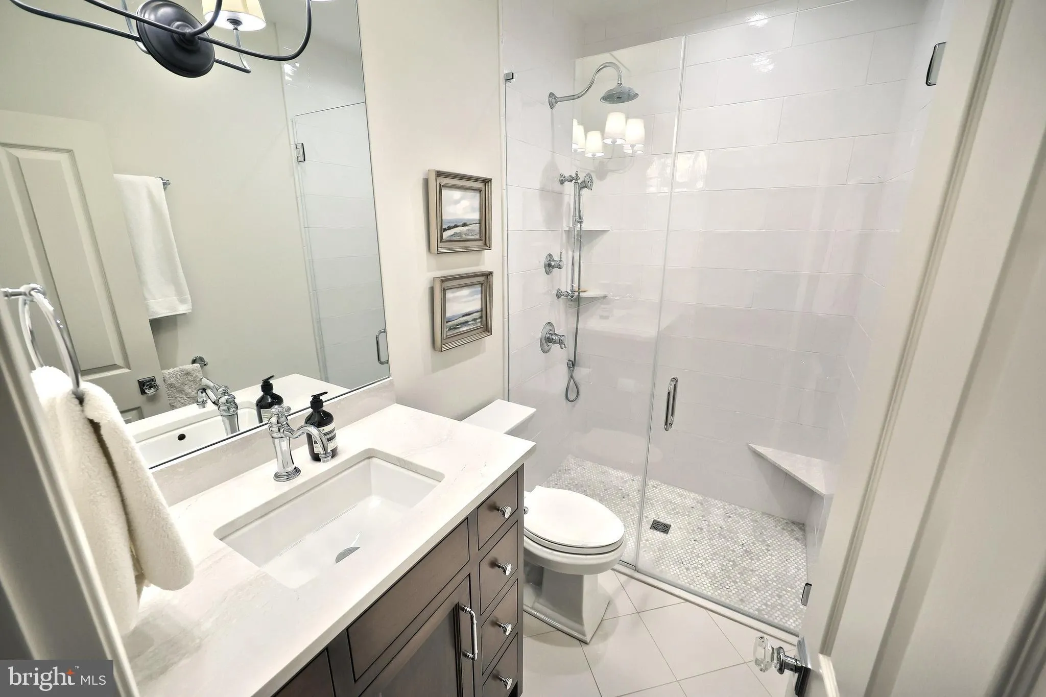 York, Pennsylvania 17403, United States, 3 Bedrooms Bedrooms, ,3 BathroomsBathrooms,Residential,Contingent,134014