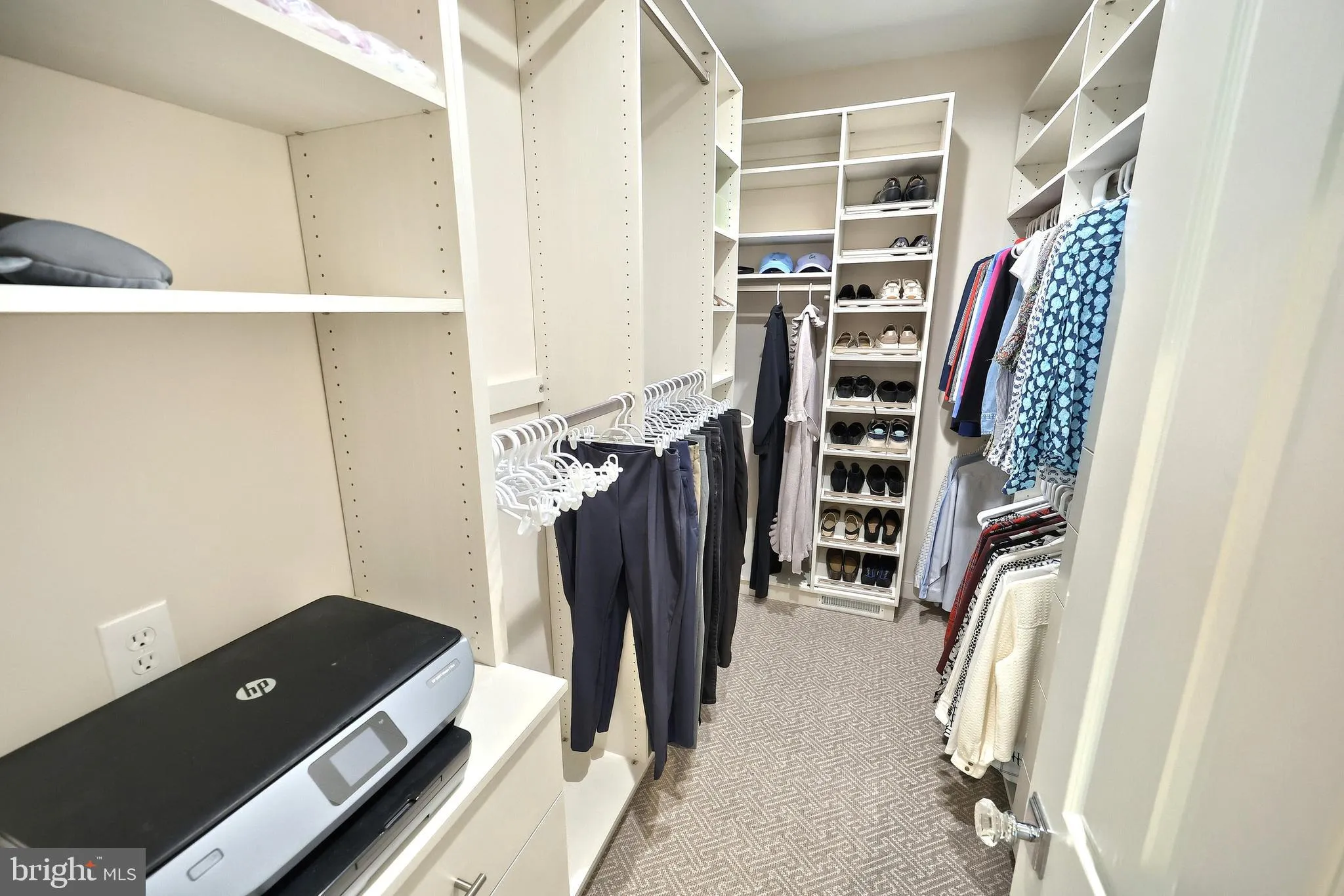 York, Pennsylvania 17403, United States, 3 Bedrooms Bedrooms, ,3 BathroomsBathrooms,Residential,Contingent,134014