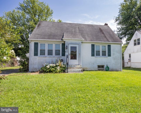 Homes For Sale - 825 Elkton Road<br/> NEWARK, DE 19711