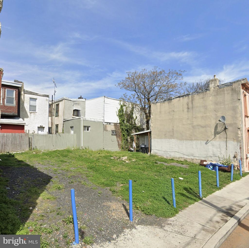 Photo of 2848 N Leithgow Street, PHILADELPHIA, PA 19133 (MLS # PAPH2572964)