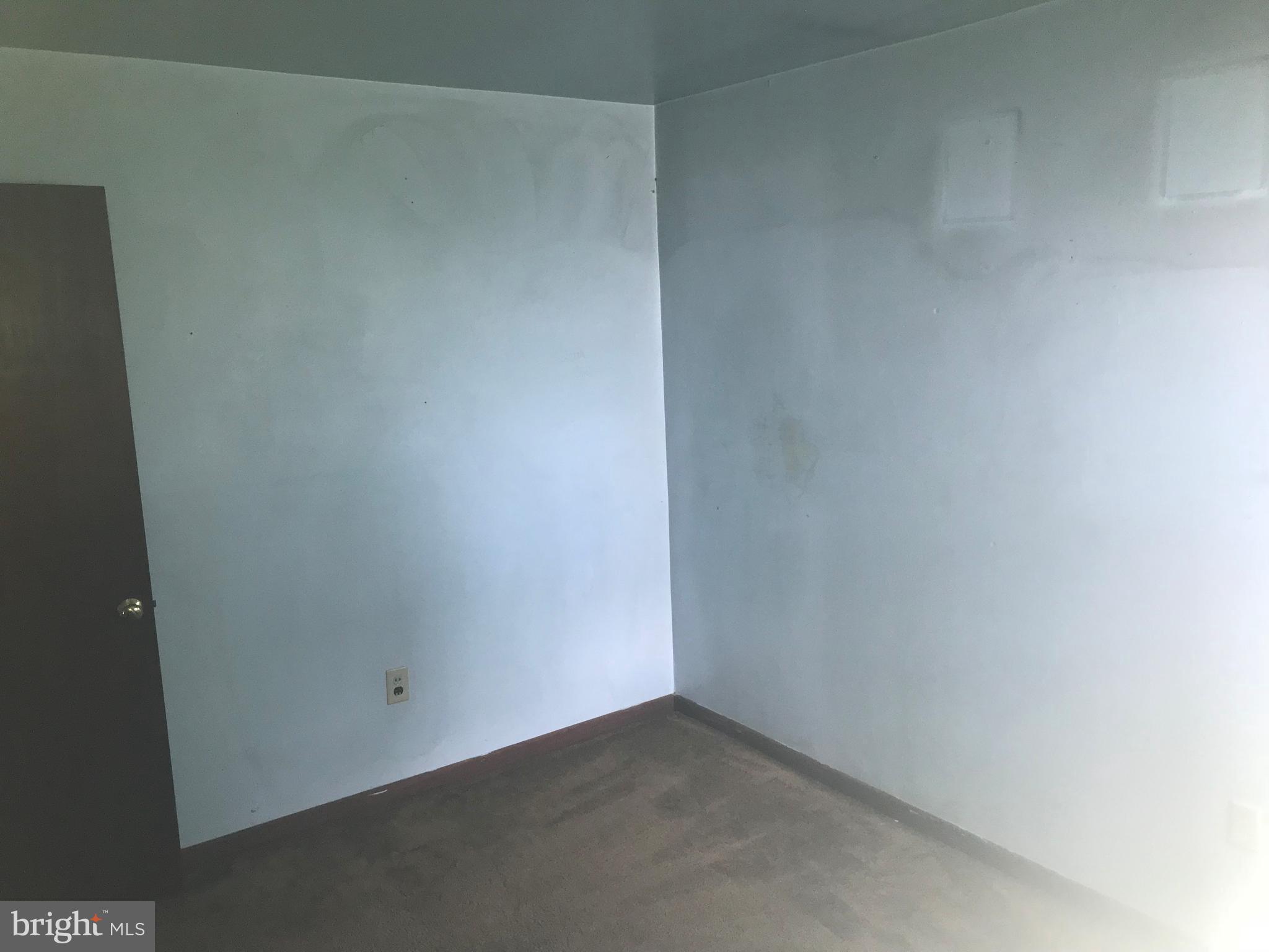 TOWN OF STRASBURG - Residential