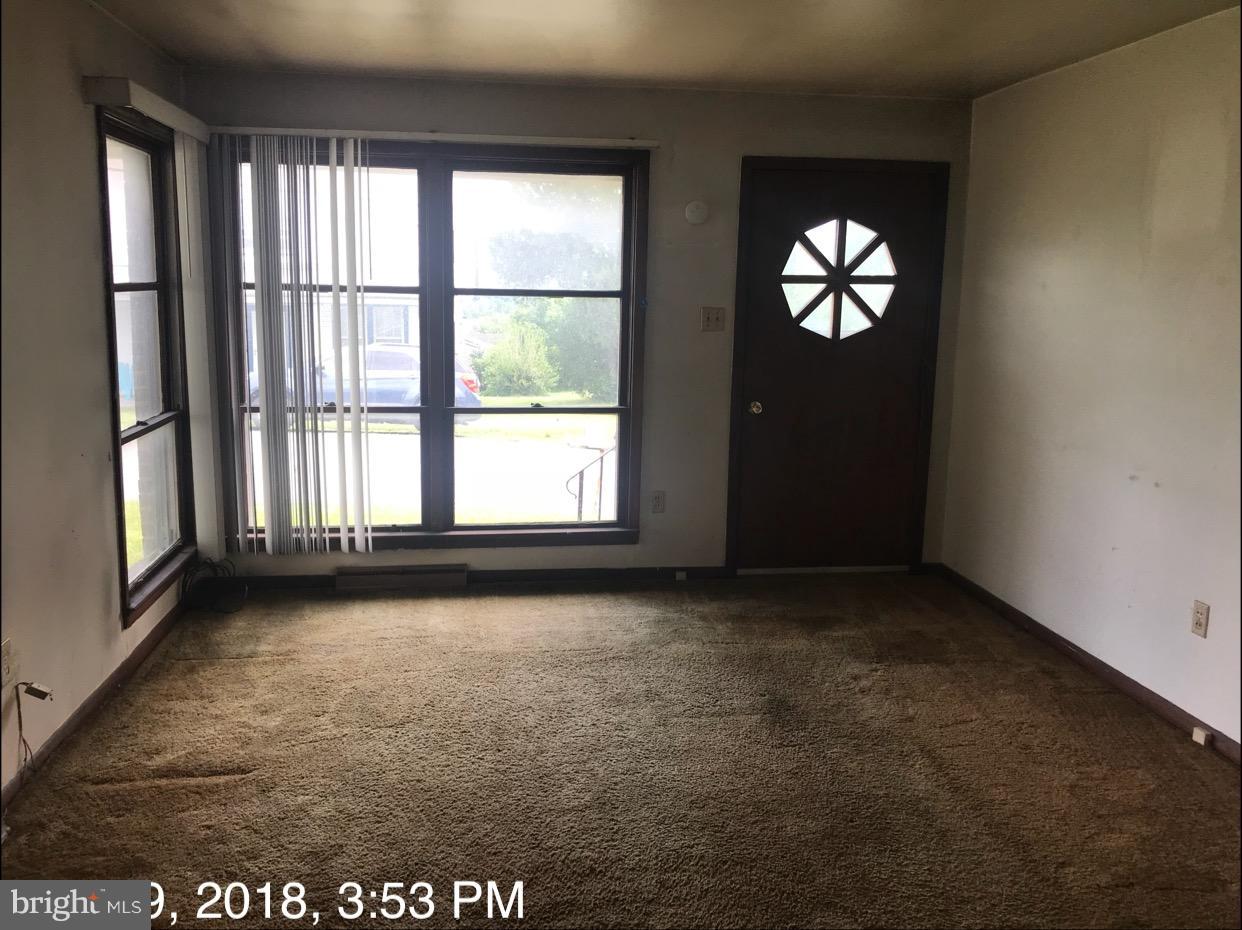 TOWN OF STRASBURG - Residential