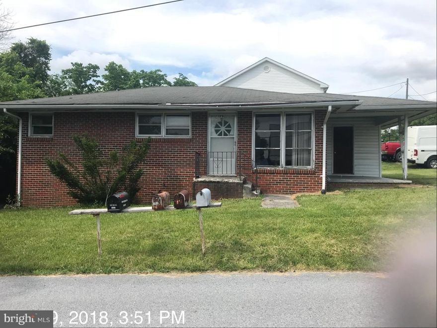 Lot's of potential in this brick home offering 3 bedrooms and 1 bath, kitchen with breakfast nook and living room with large windows offering lots of natural light. Home is close to all town amenities and within minutes of I81! This won't last long at this price!21 day investor hold on offers and 7 day hold on standard buyer offers.