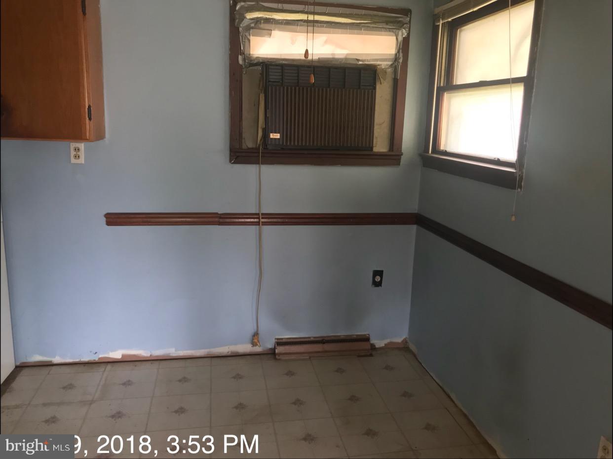 TOWN OF STRASBURG - Residential