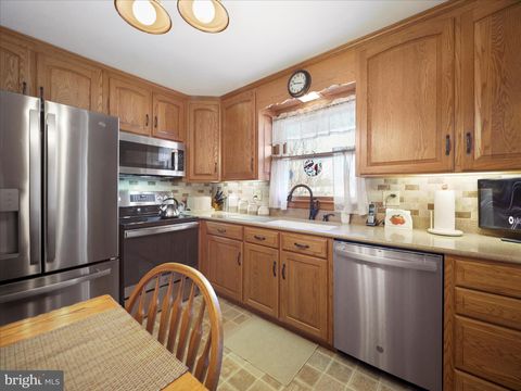 Tiny photo for 13405 Meadowview Avenue, WAYNESBORO, PA 17268 (MLS # PAFL2032490)