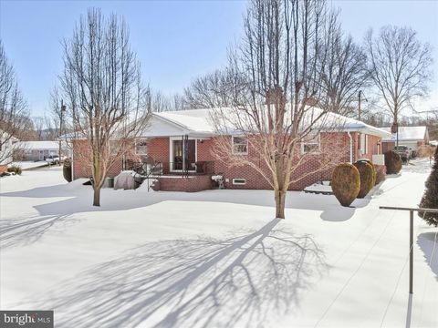 Tiny photo for 13405 Meadowview Avenue, WAYNESBORO, PA 17268 (MLS # PAFL2032490)