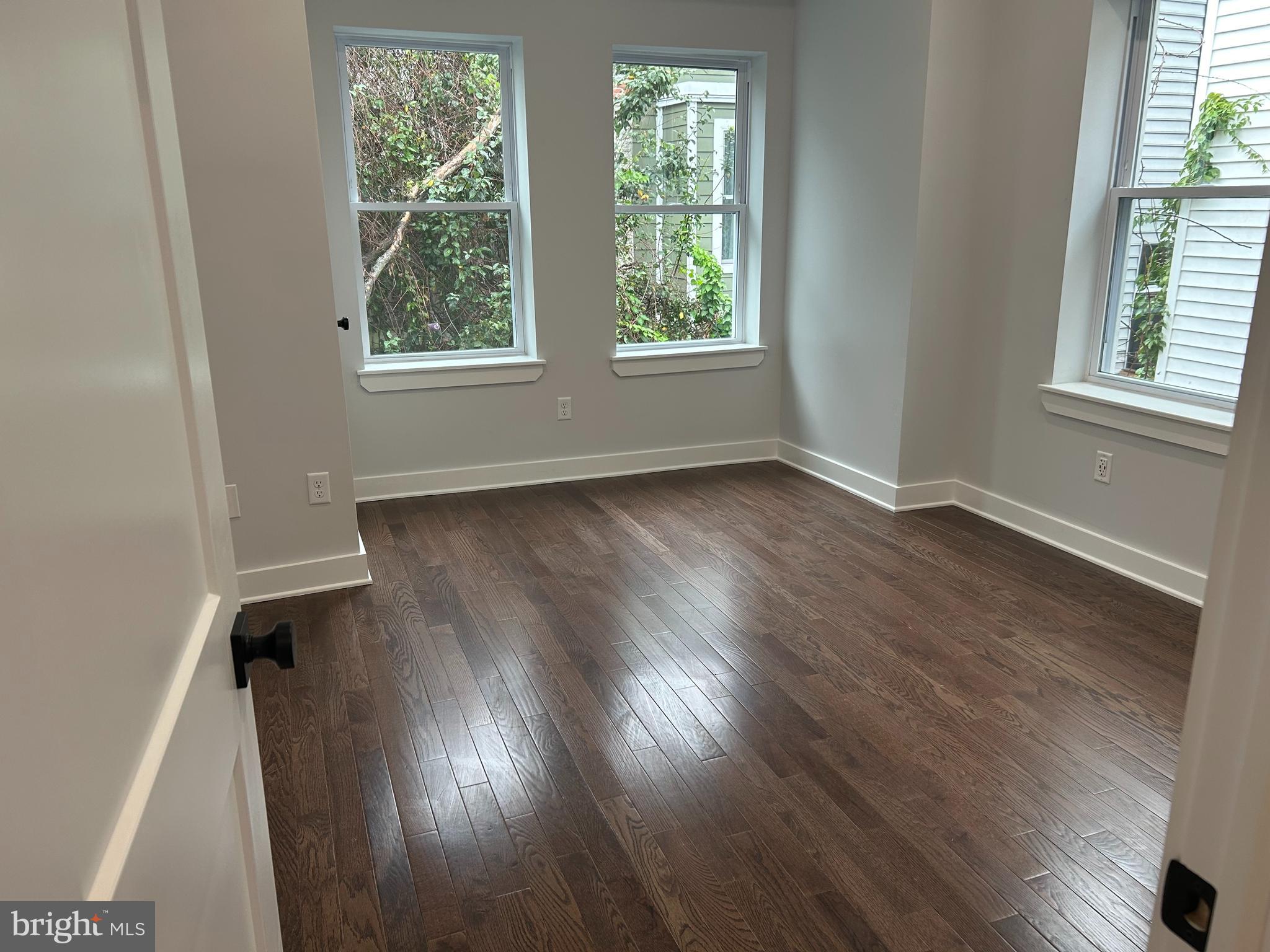 UNIVERSITY CITY - Residential Lease