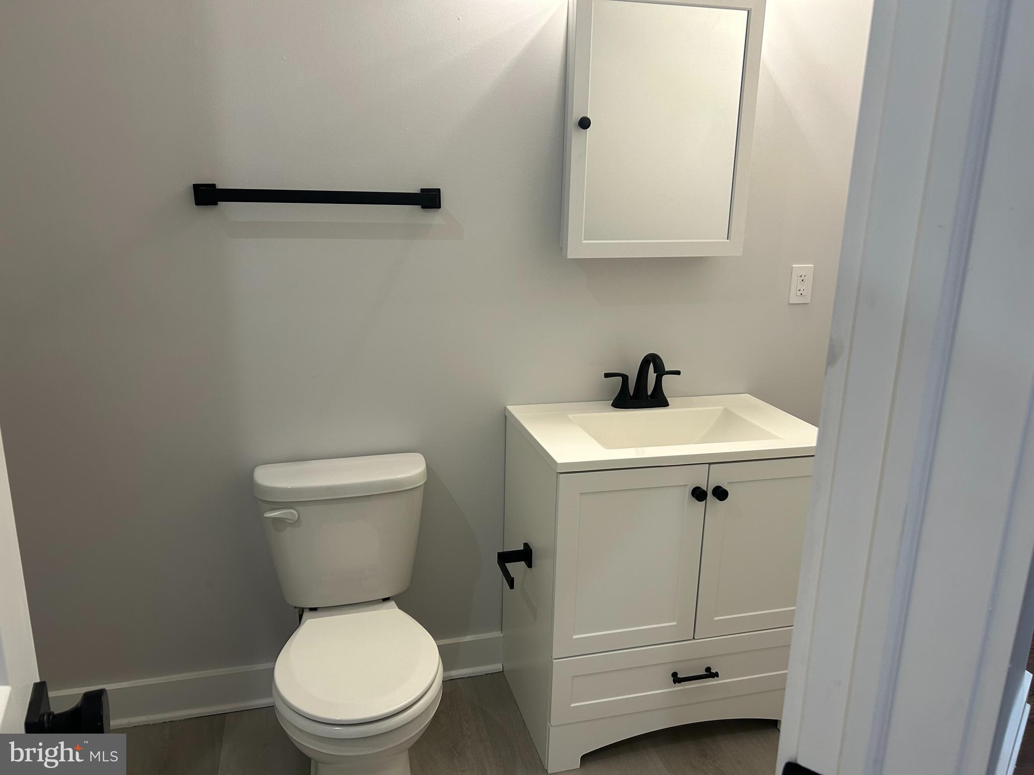 UNIVERSITY CITY - Residential Lease