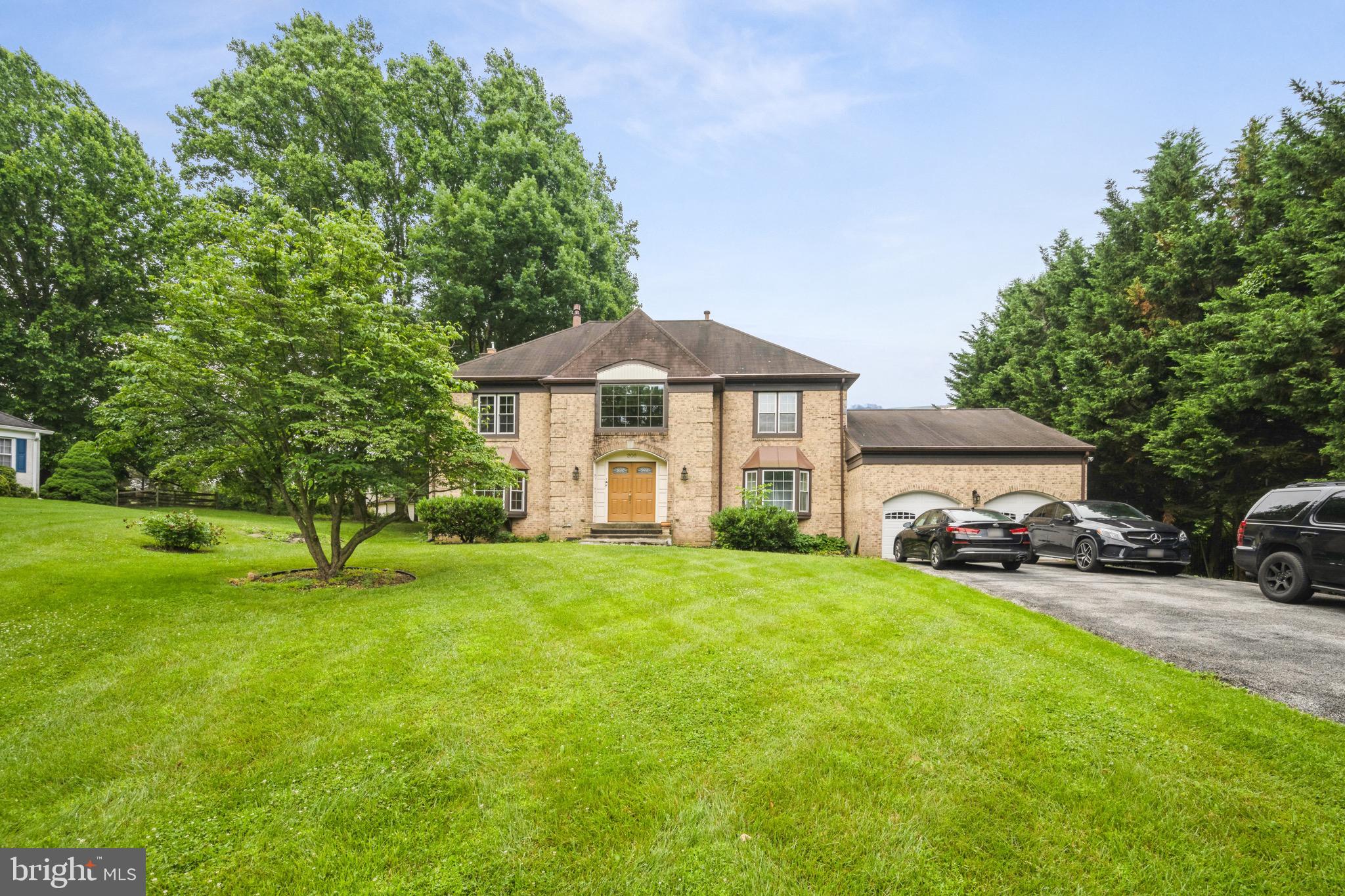 SHERWOOD FOREST - Residential Lease