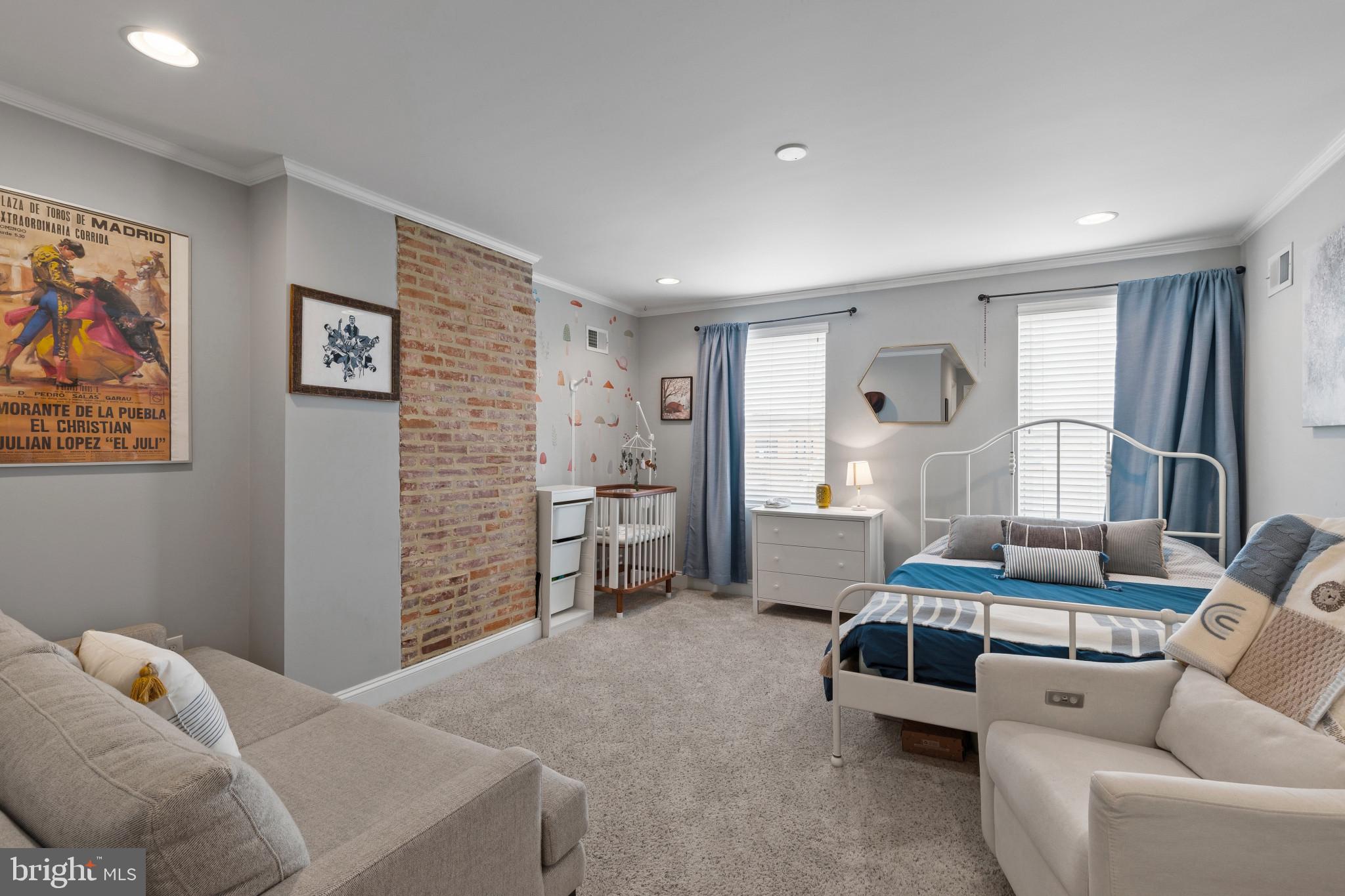 UPPER FELLS POINT - Residential