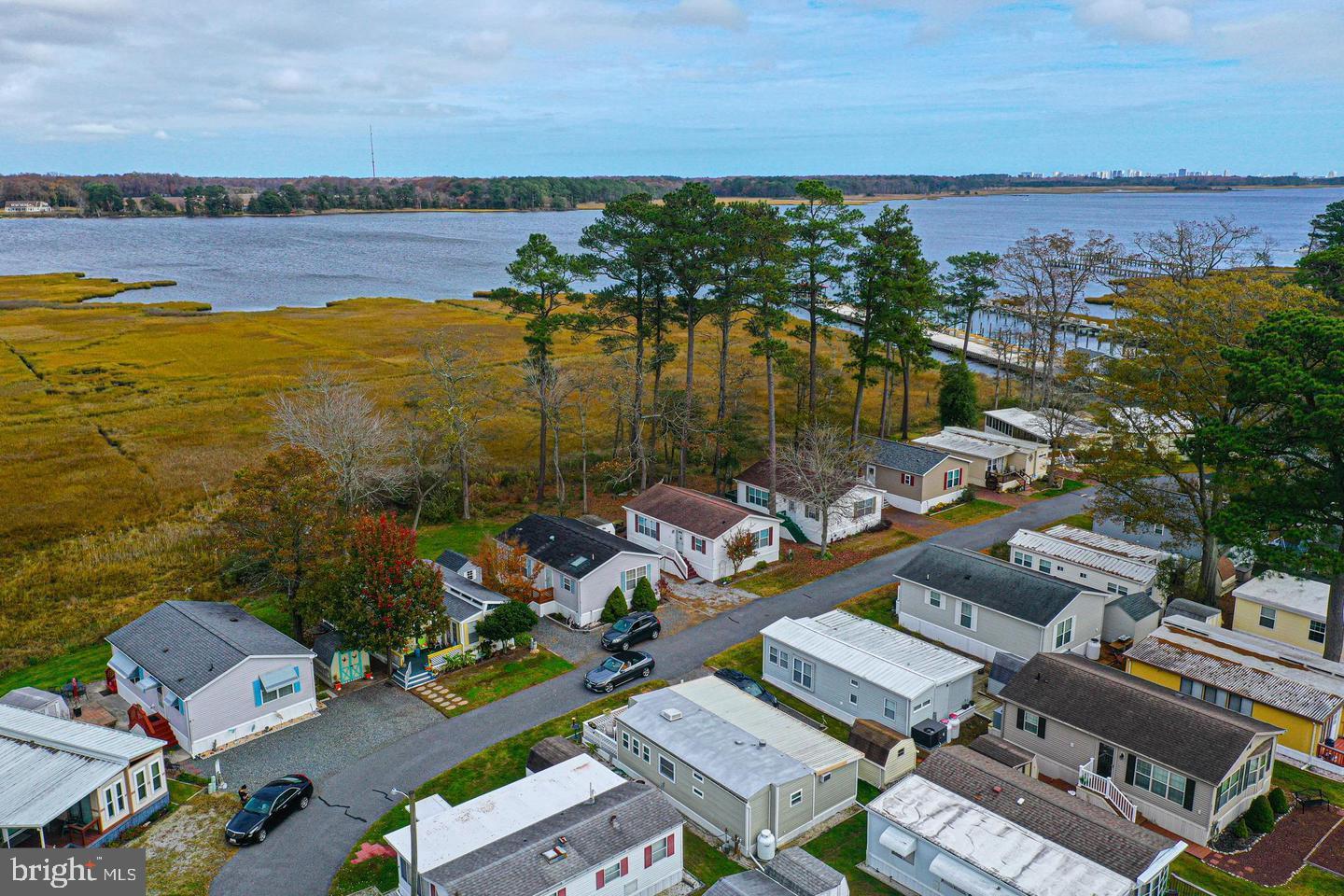 WHITE HORSE PARK I - Residential